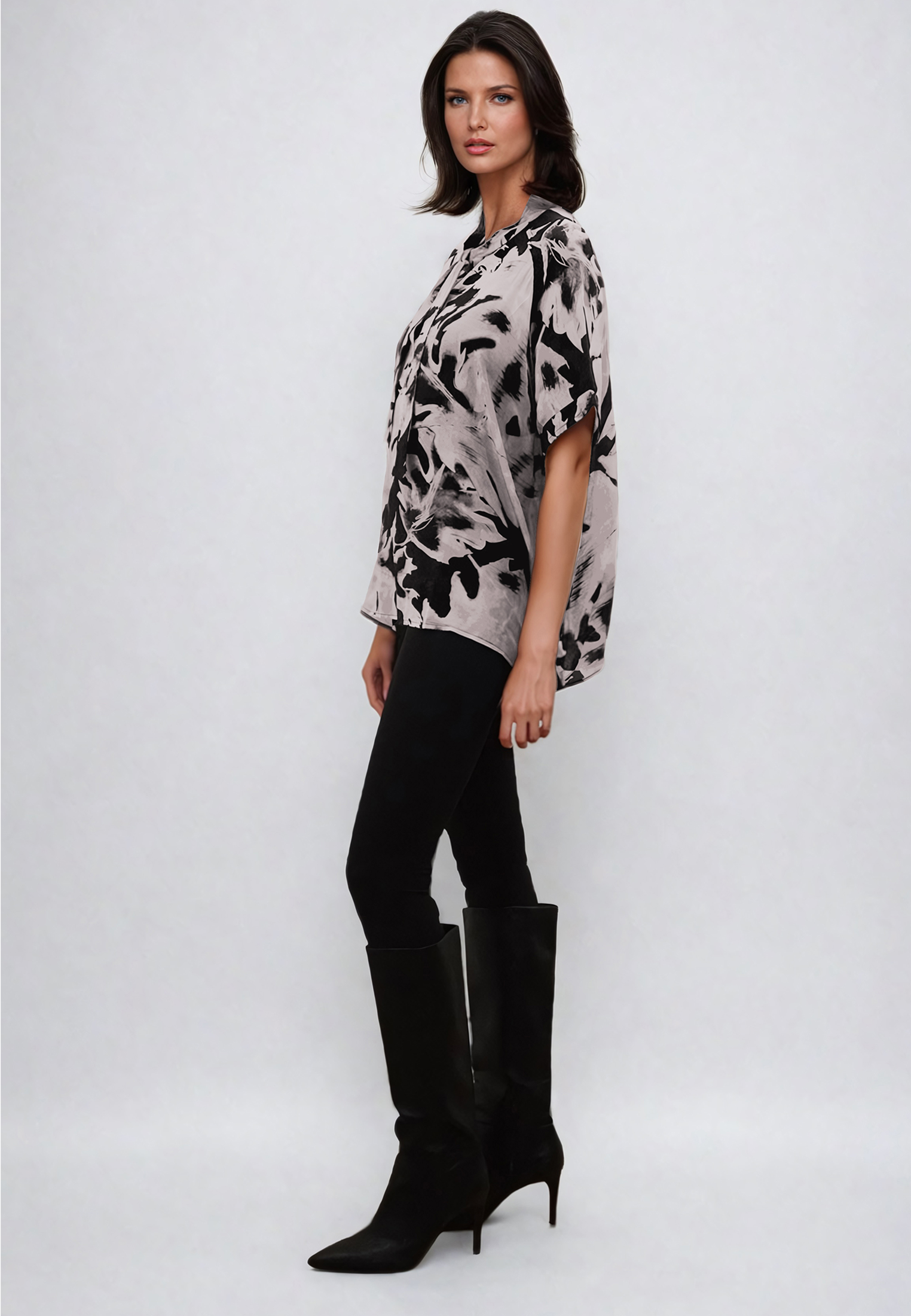 HIDDEN BLOUSE CAMO BLACK