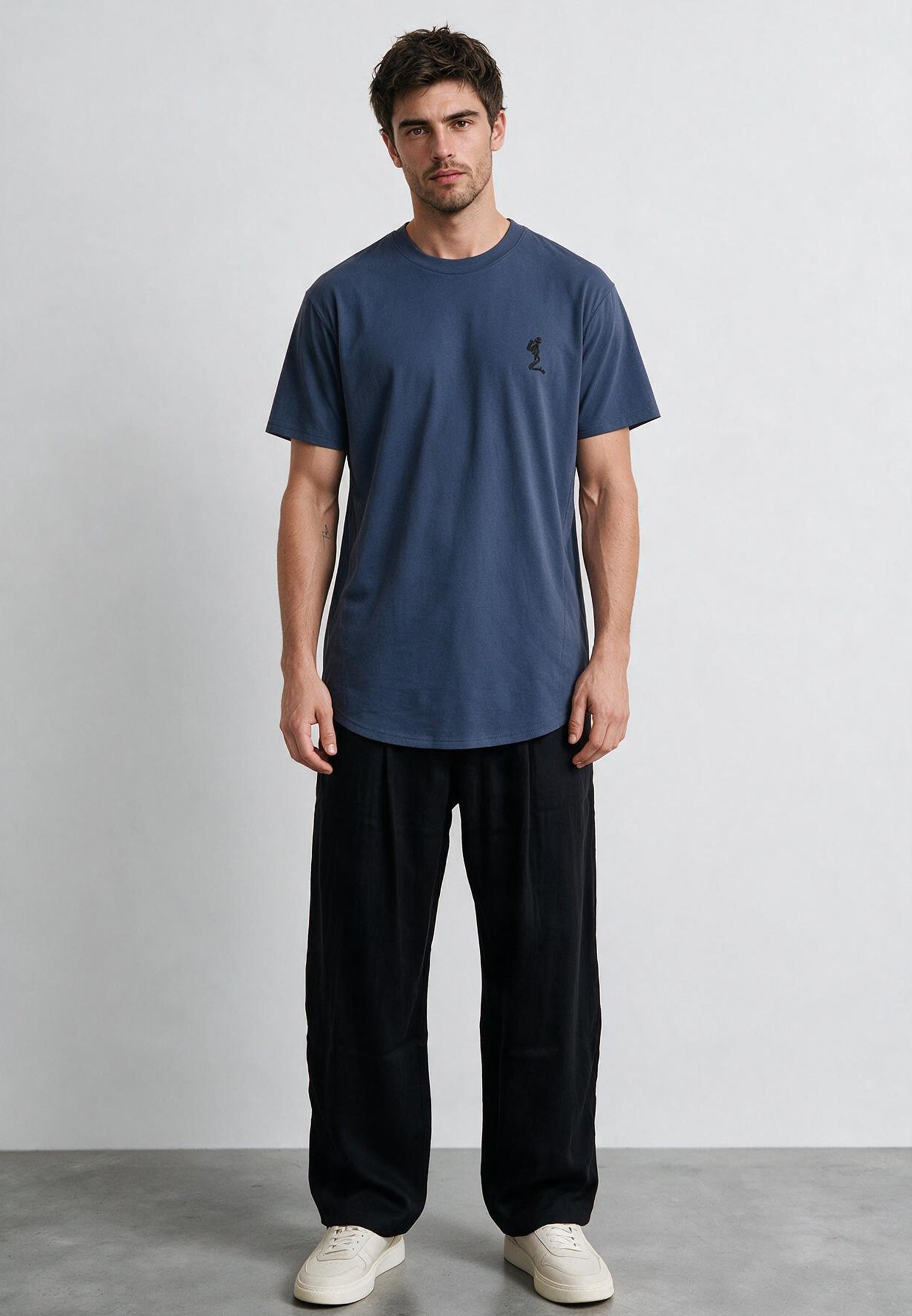 ESSENTIAL SWAG CURVED HEM INDIGO T-SHIRT