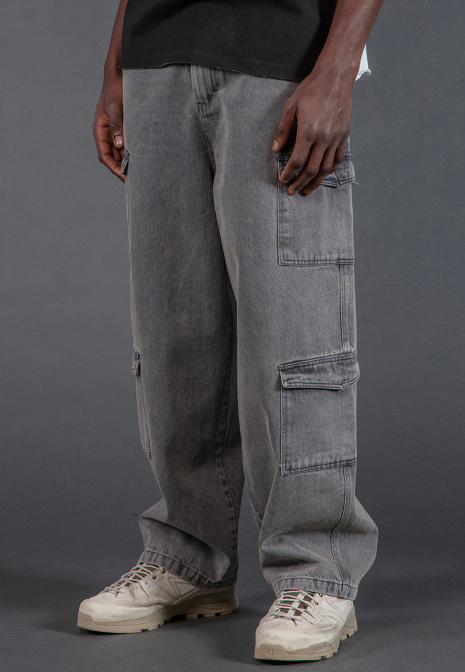 MULTI POCKET CARGO QUANTUM PANTS WASHED CHARCOAL