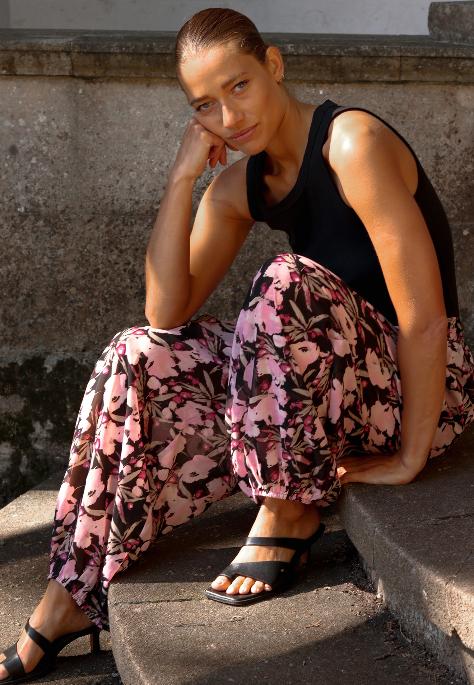HELENA TROUSERS PRIME PINK FLORAL
