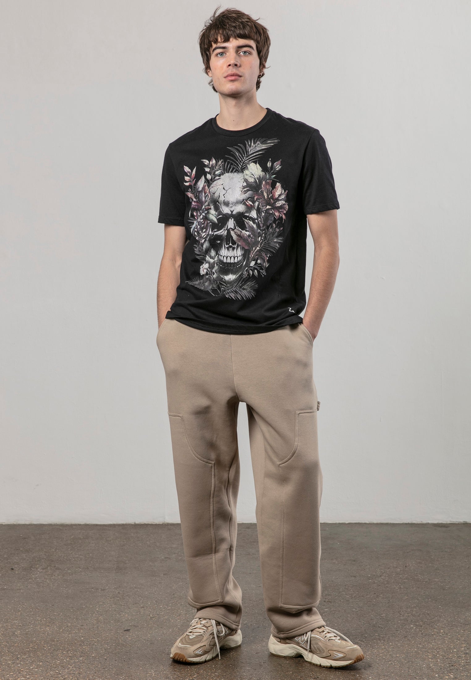 BOTANICAL SKULL T-SHIRT BLACK