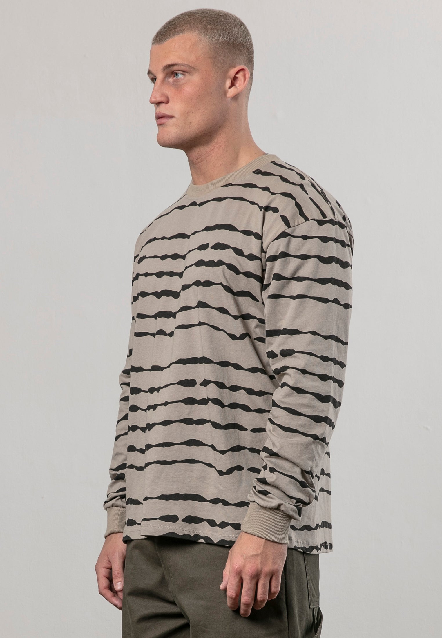 STRIPES LS T-SHIRT FAWN & BLACK