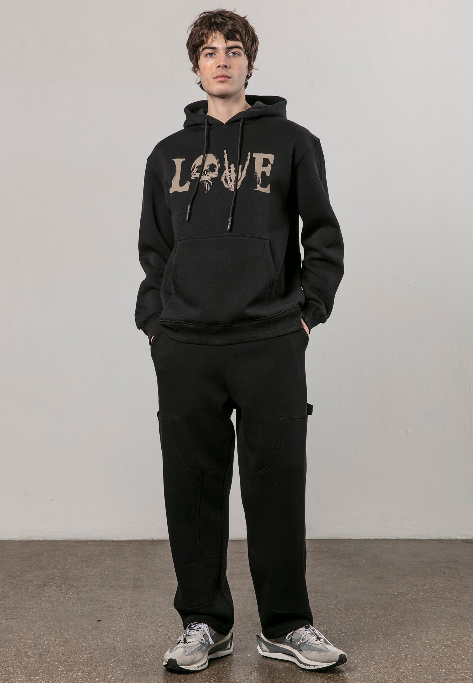 Love hoodie black sale