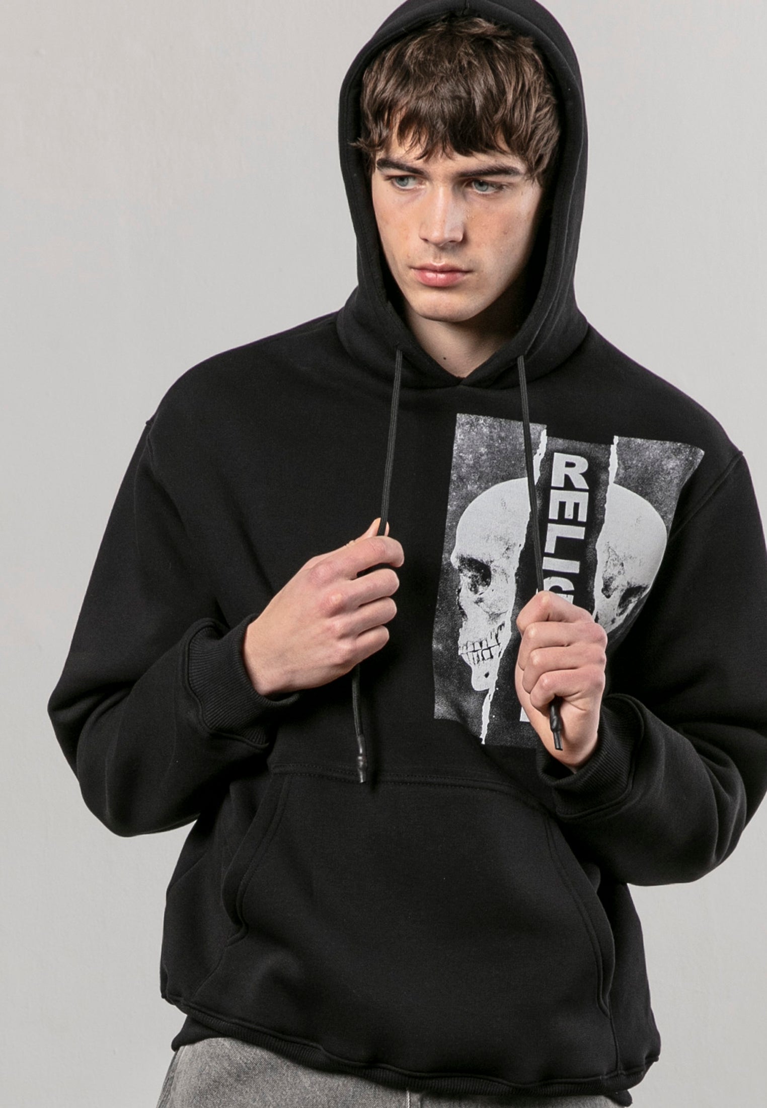 RIPPED HOODIE BLACK