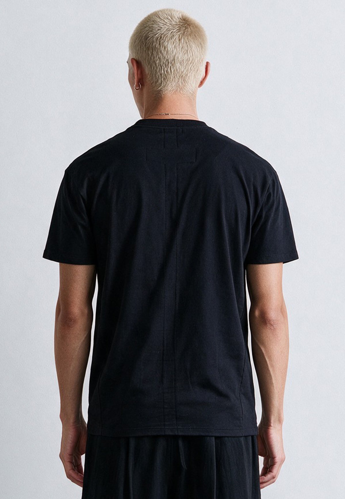 GEOMETRIC SKULL T-SHIRT BLACK