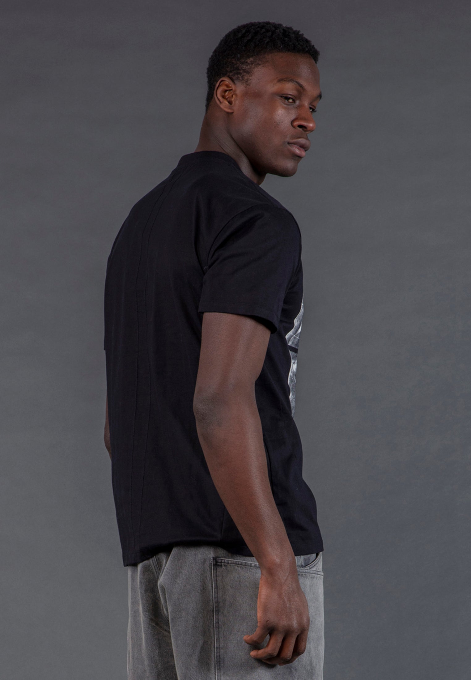 R CROSS T-SHIRT BLACK