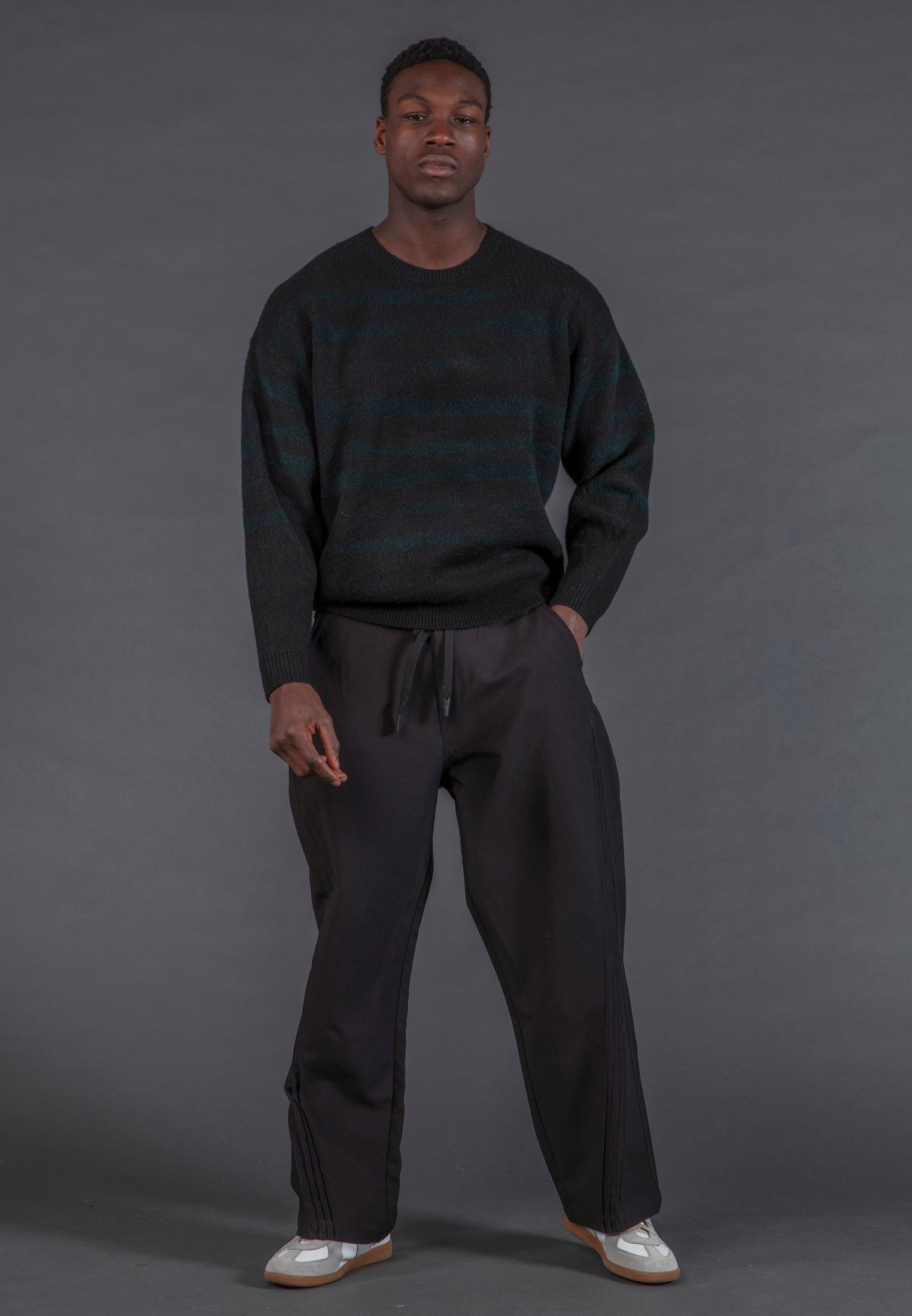 TRACK KNIT BLACK & GREEN