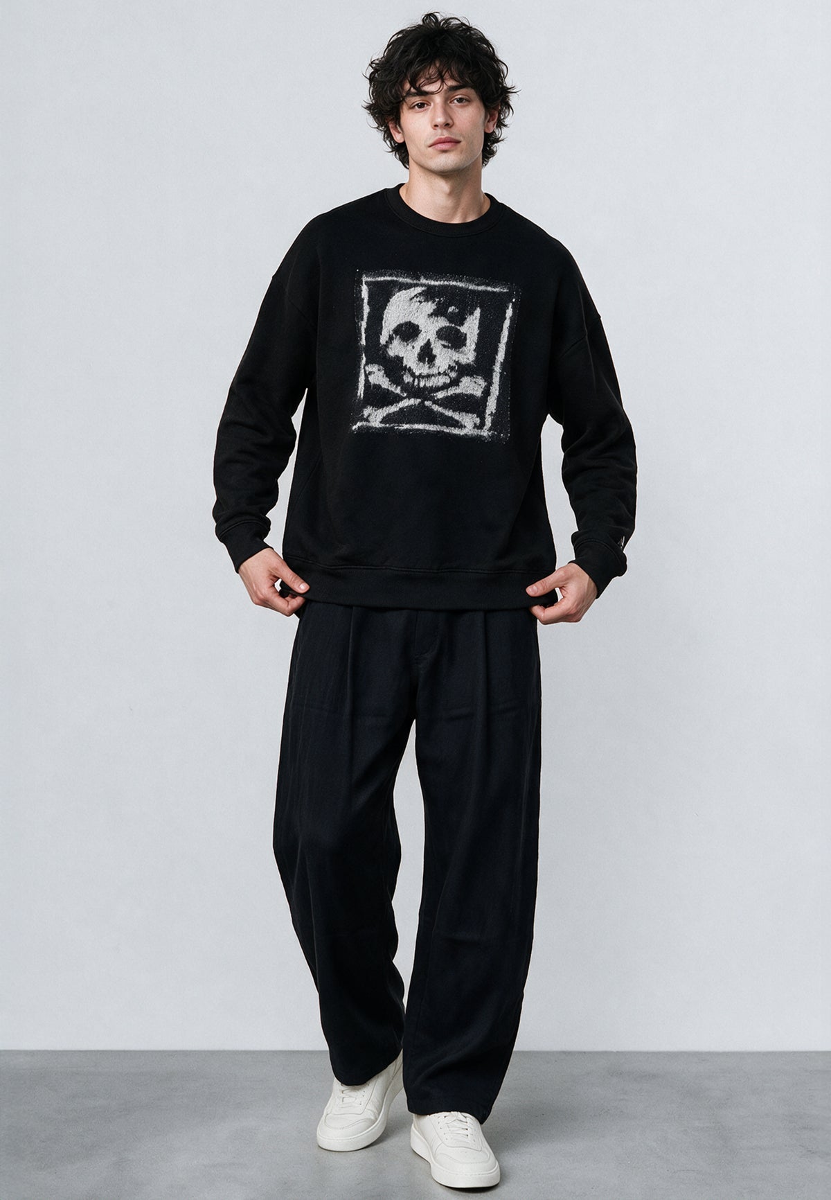 ANTARSIA SKULL SWEAT BLACK