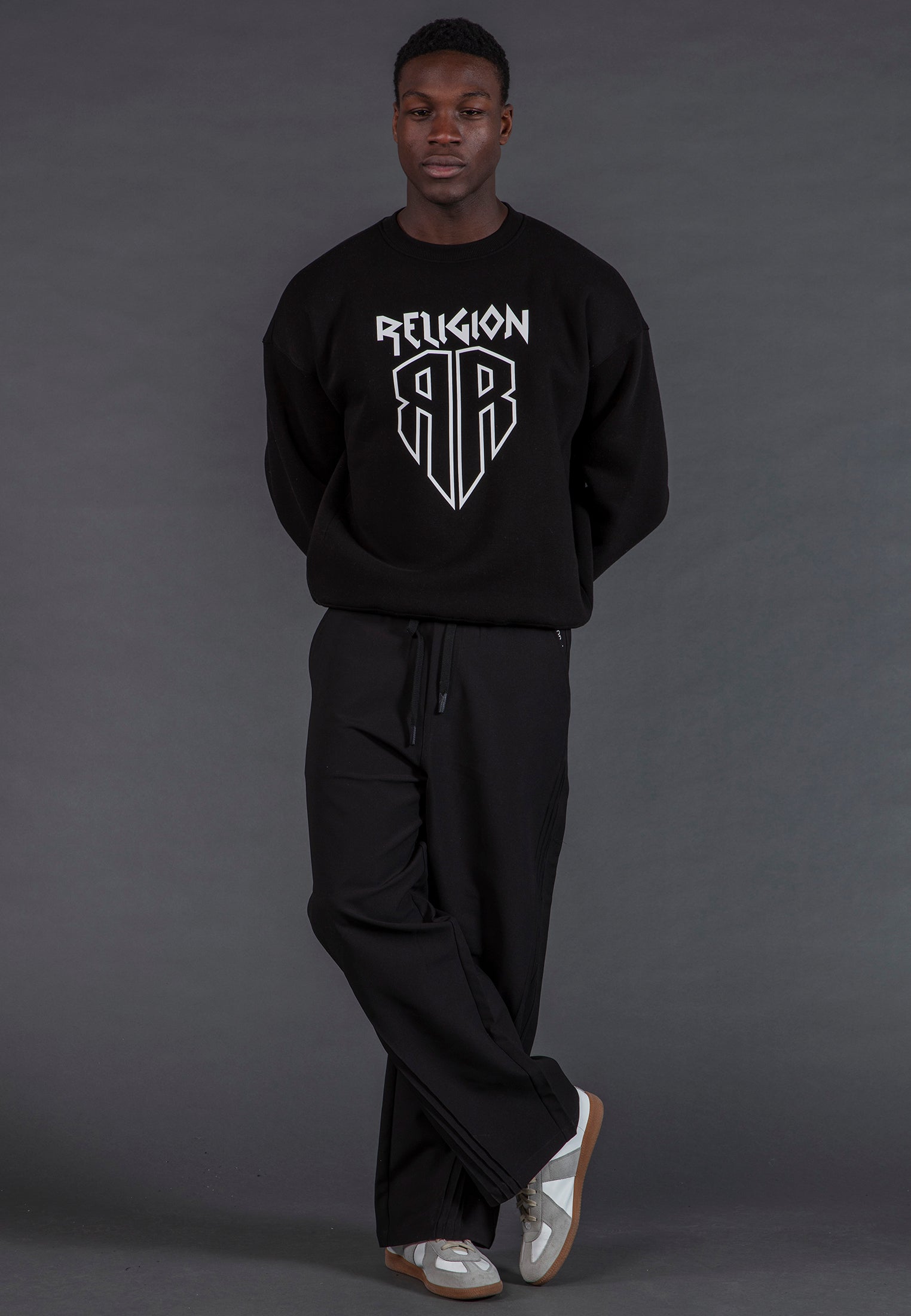 SHIELD CREW NECK SWEAT BLACK