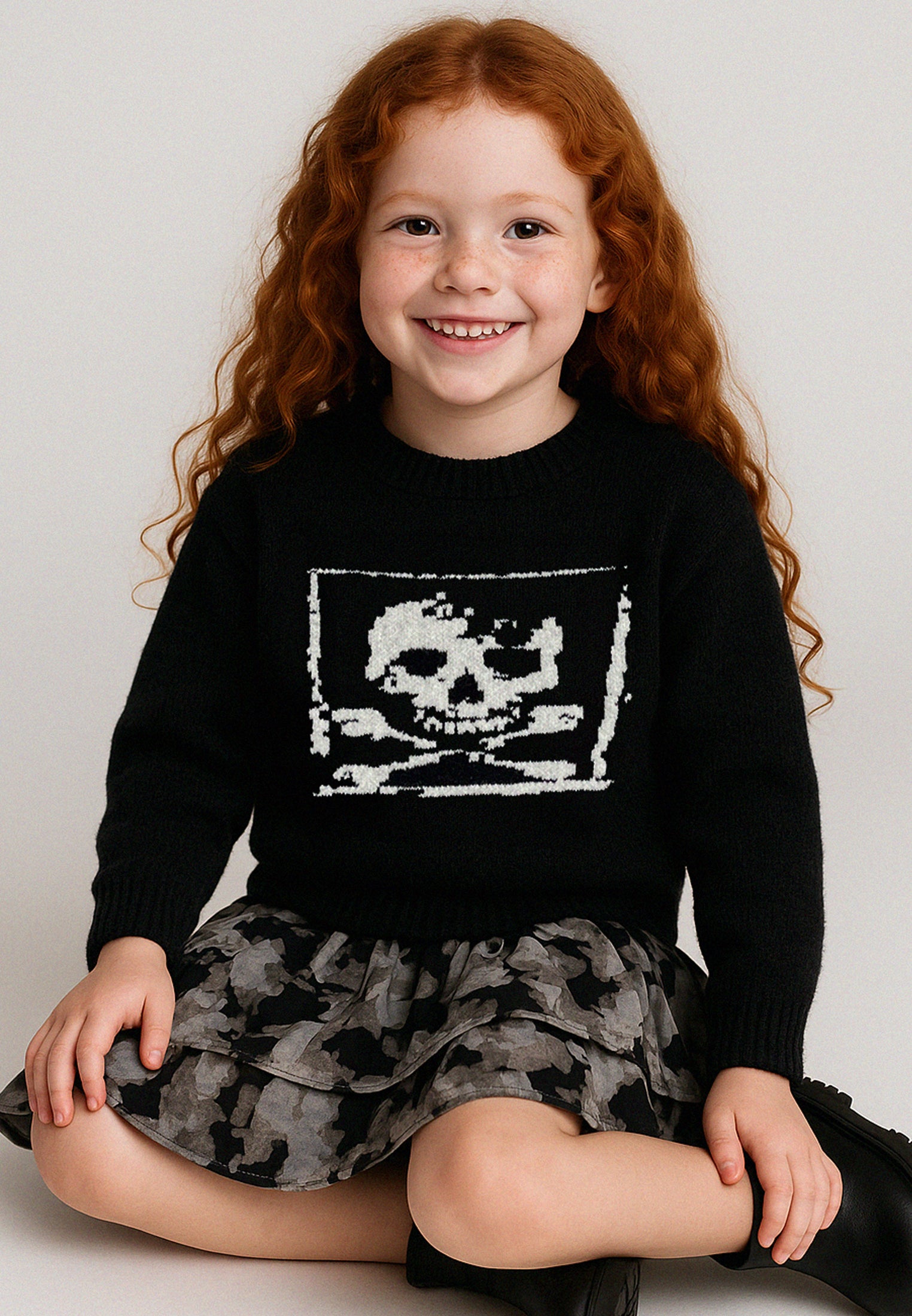 GIRLS SKULLY JUMPER BLACK