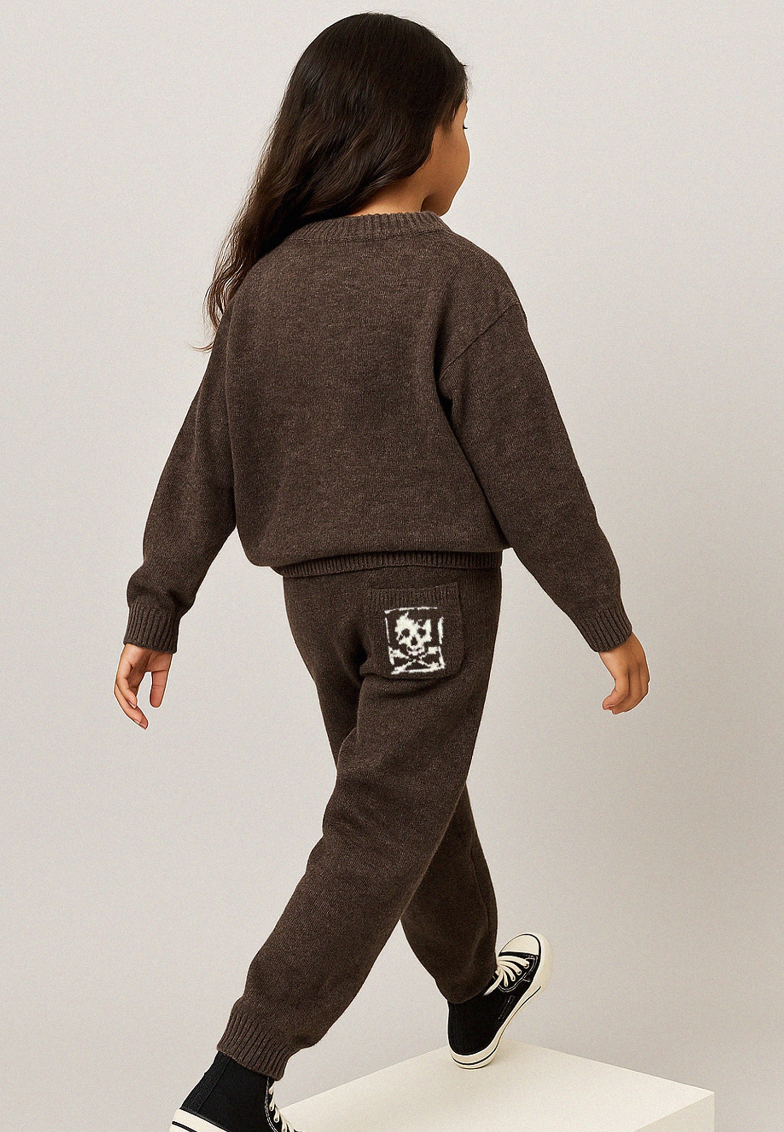 GIRLS SKULLY LOGO PANTS DARK BROWN