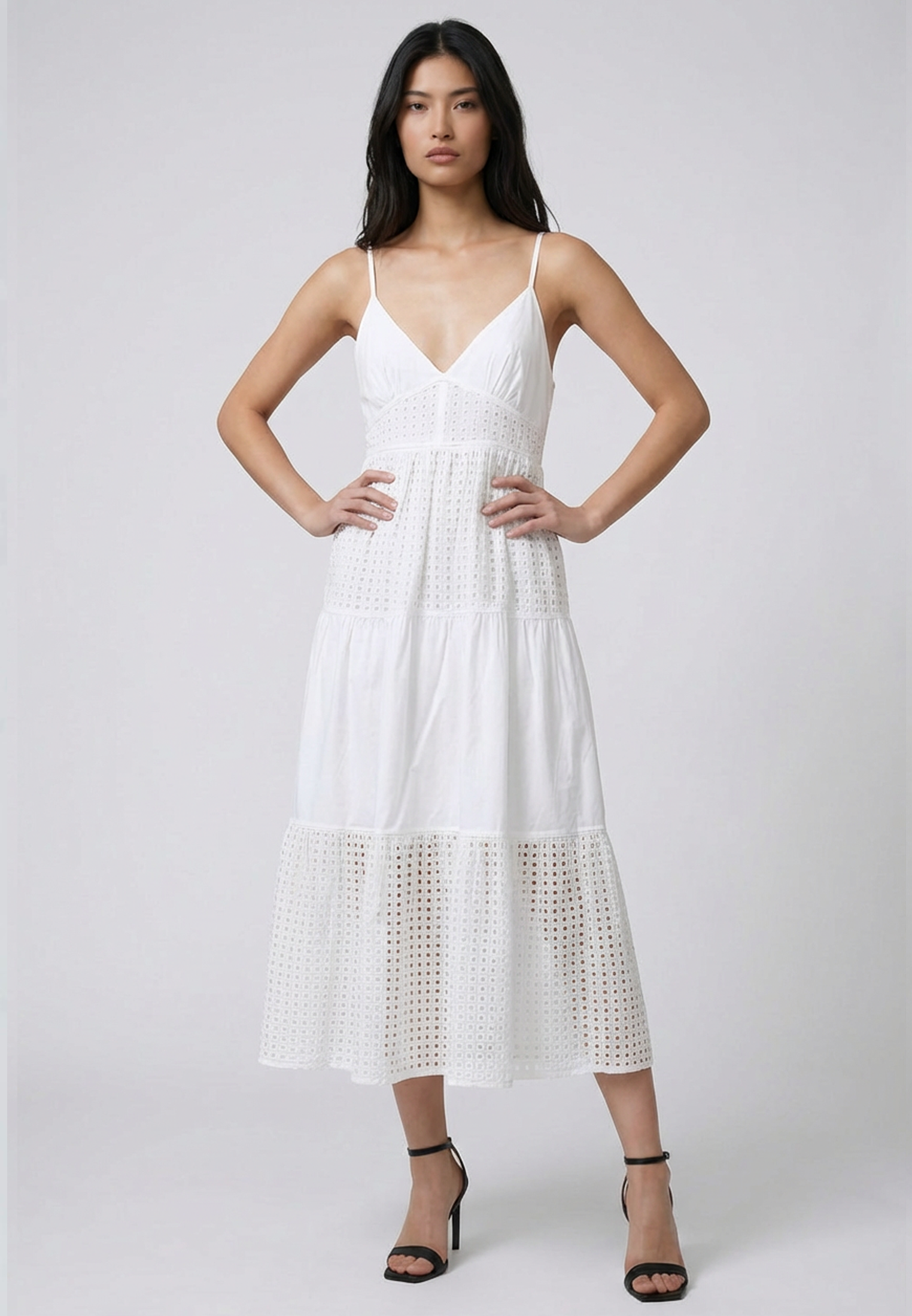 ONYX DRESS WHITE BRODERIE