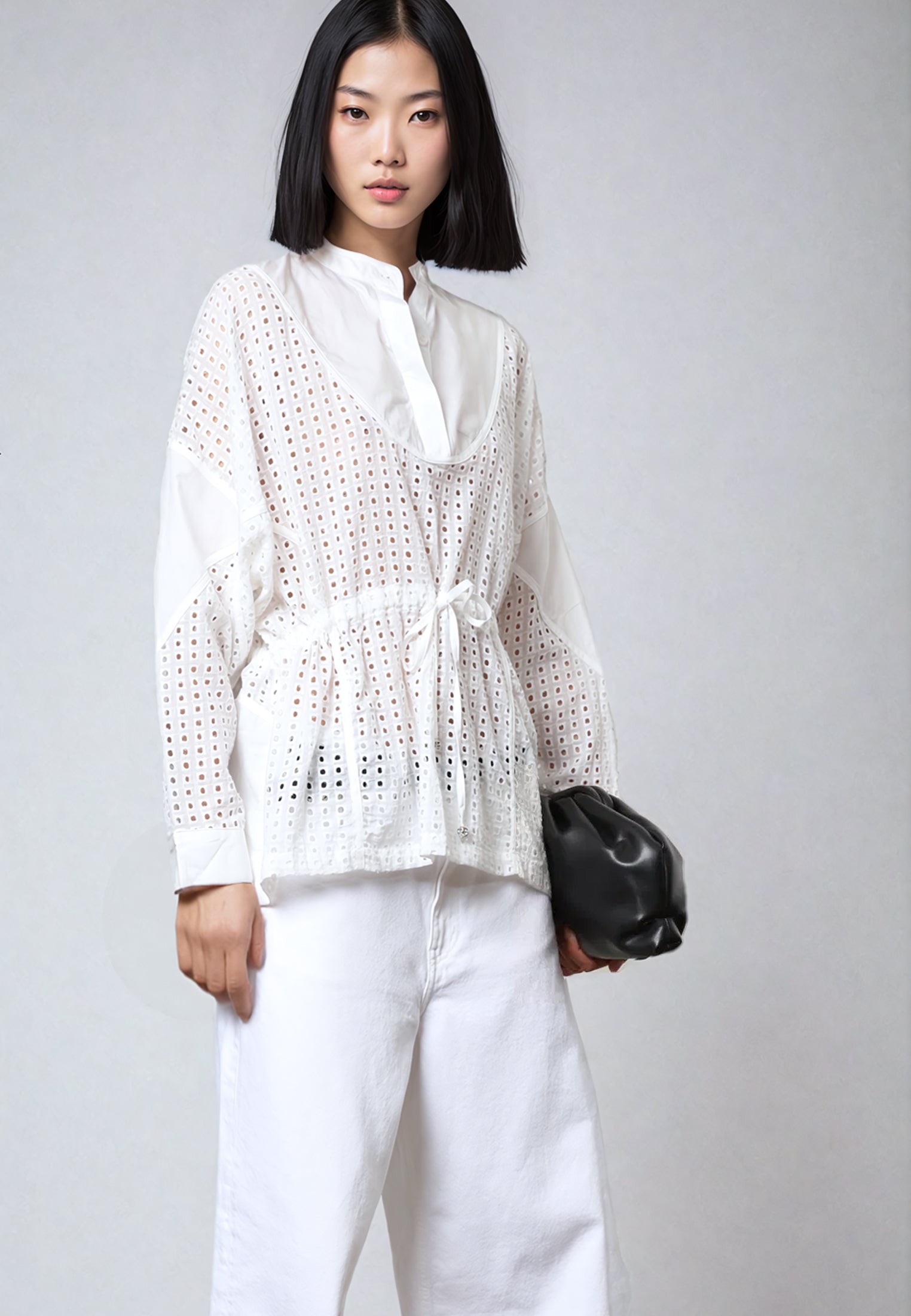 ONYX TOP WHITE BRODERIE