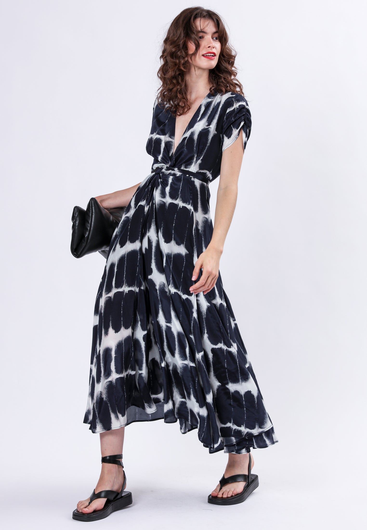 SOLSTICE LUMINARY MAXI DRESS