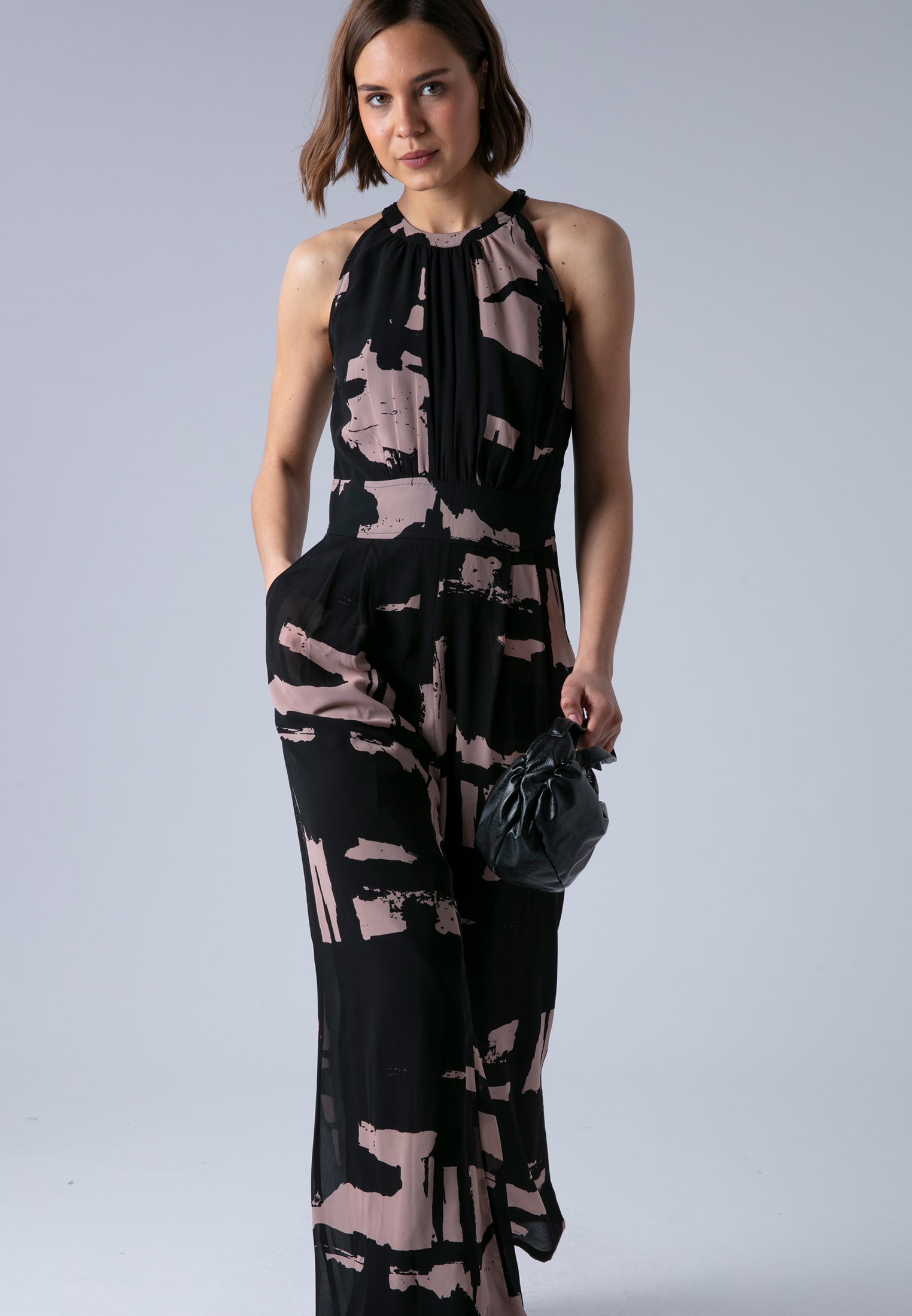 CREW JUMPSUIT FACADE