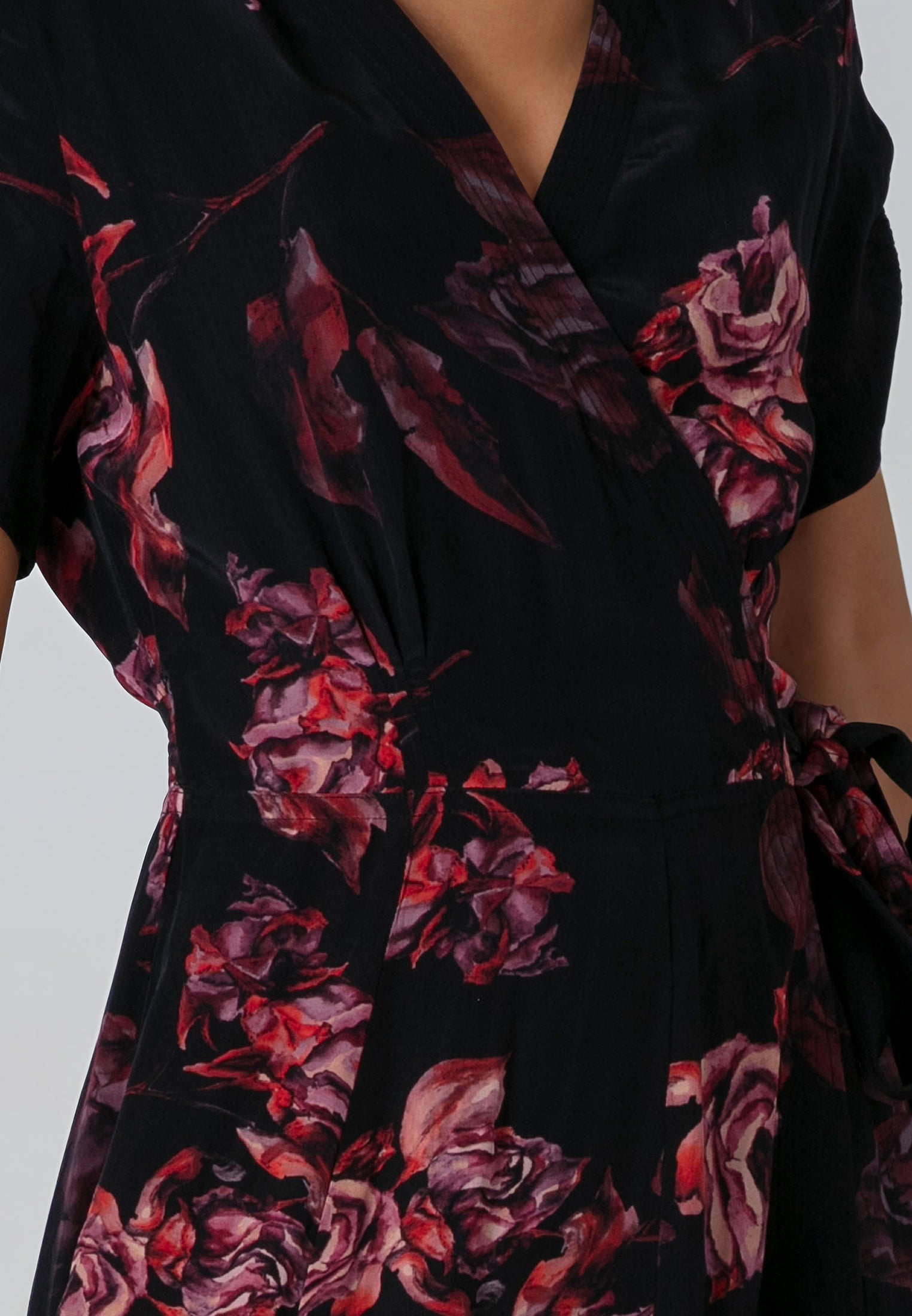 FADE WRAP DRESS RED