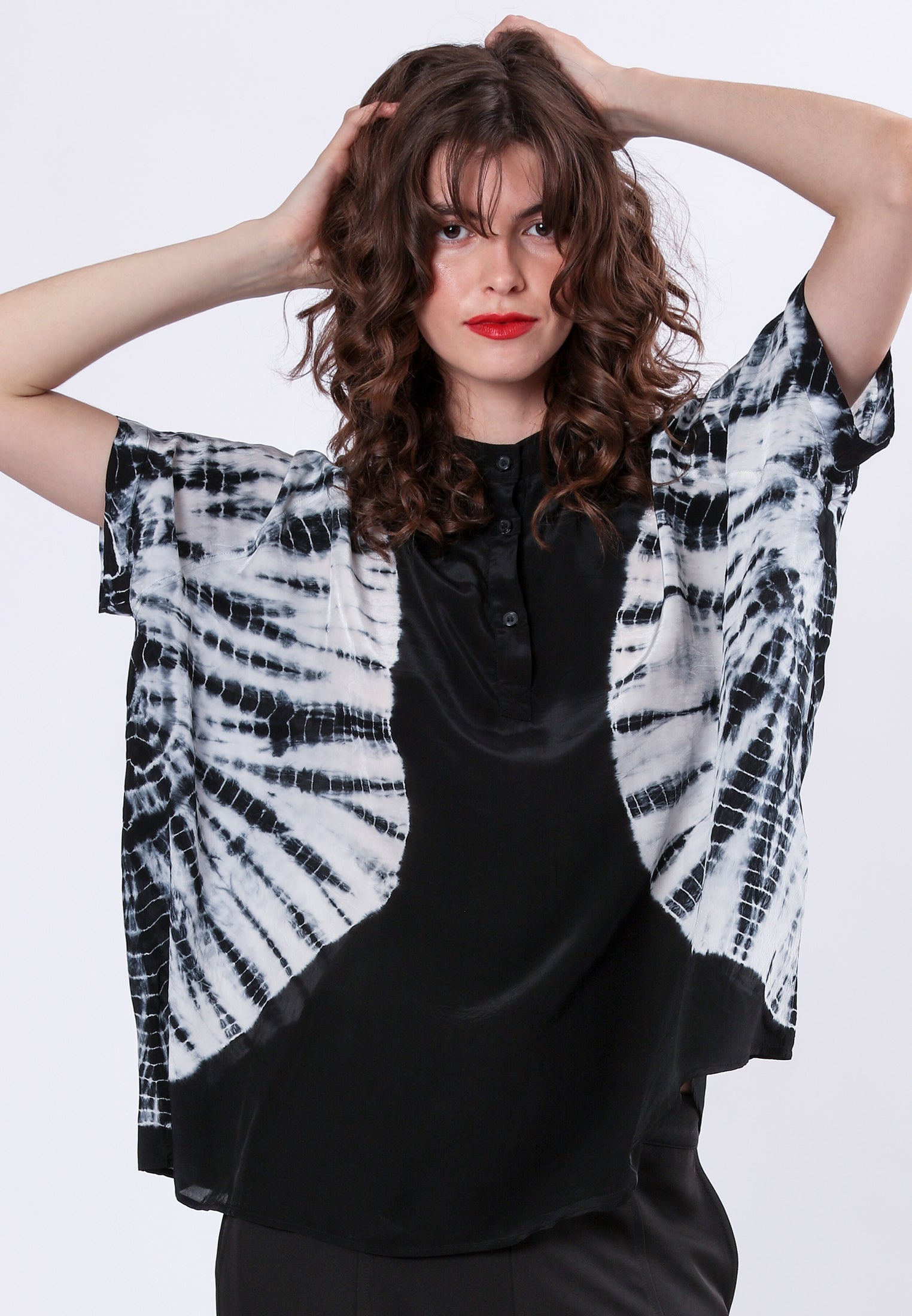 JADE TOP TIE DYE BLACK