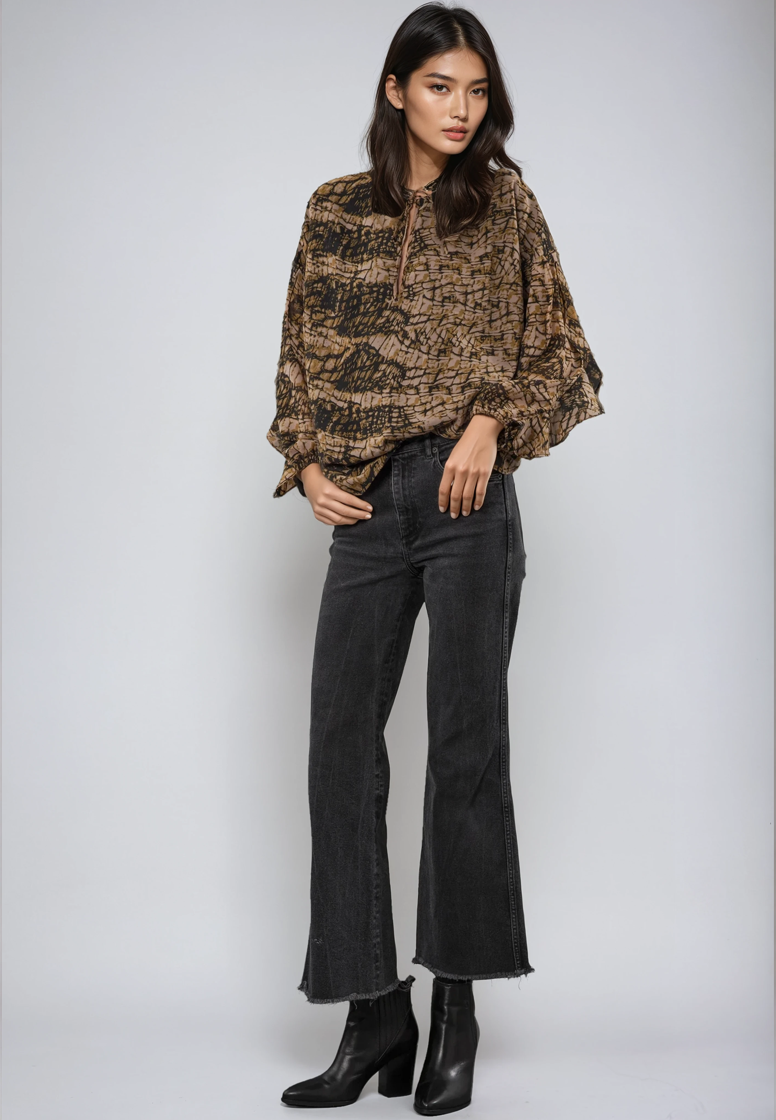 SOLSTICE TOP HIDE PRINT