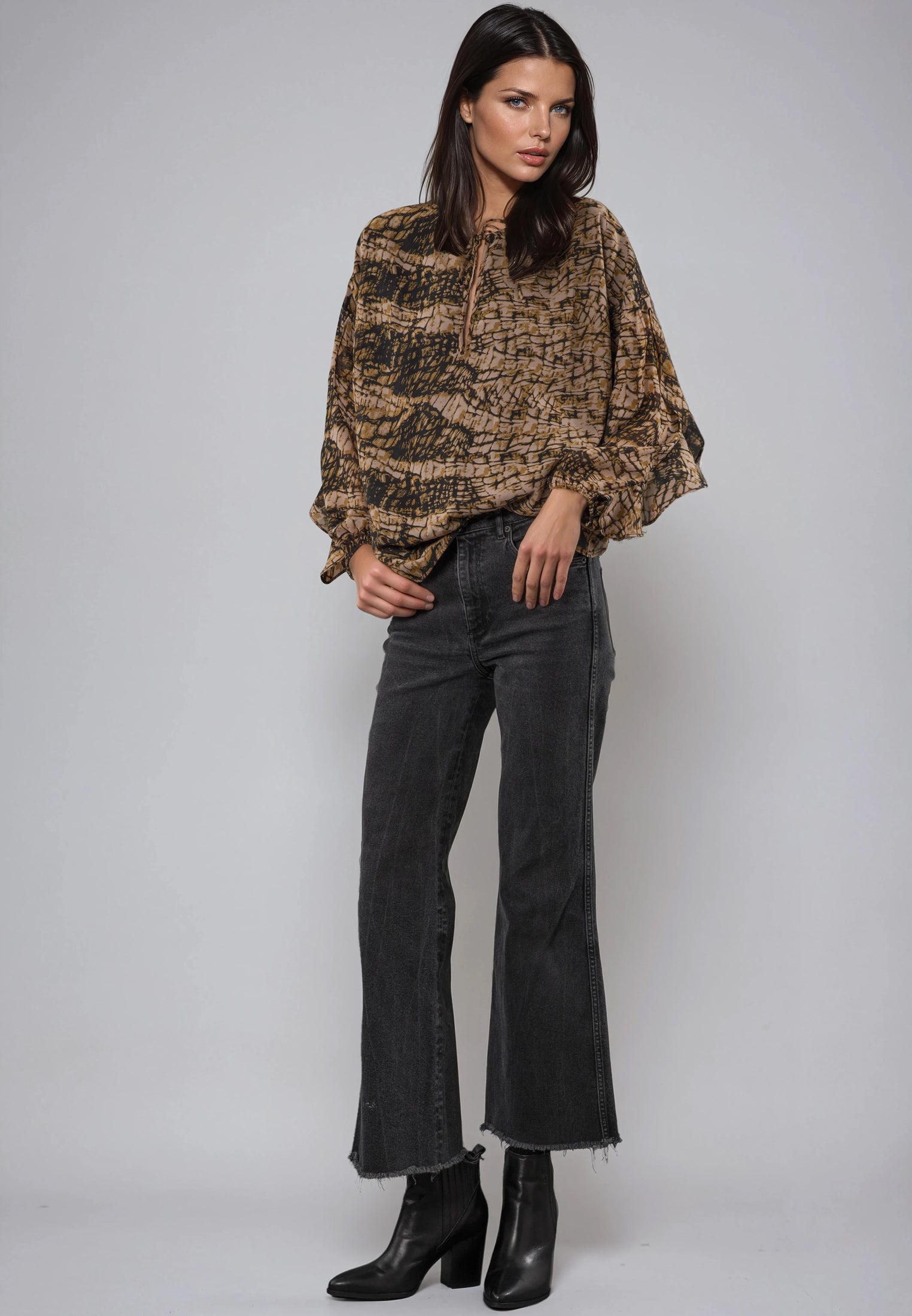 SOLSTICE TOP HIDE PRINT