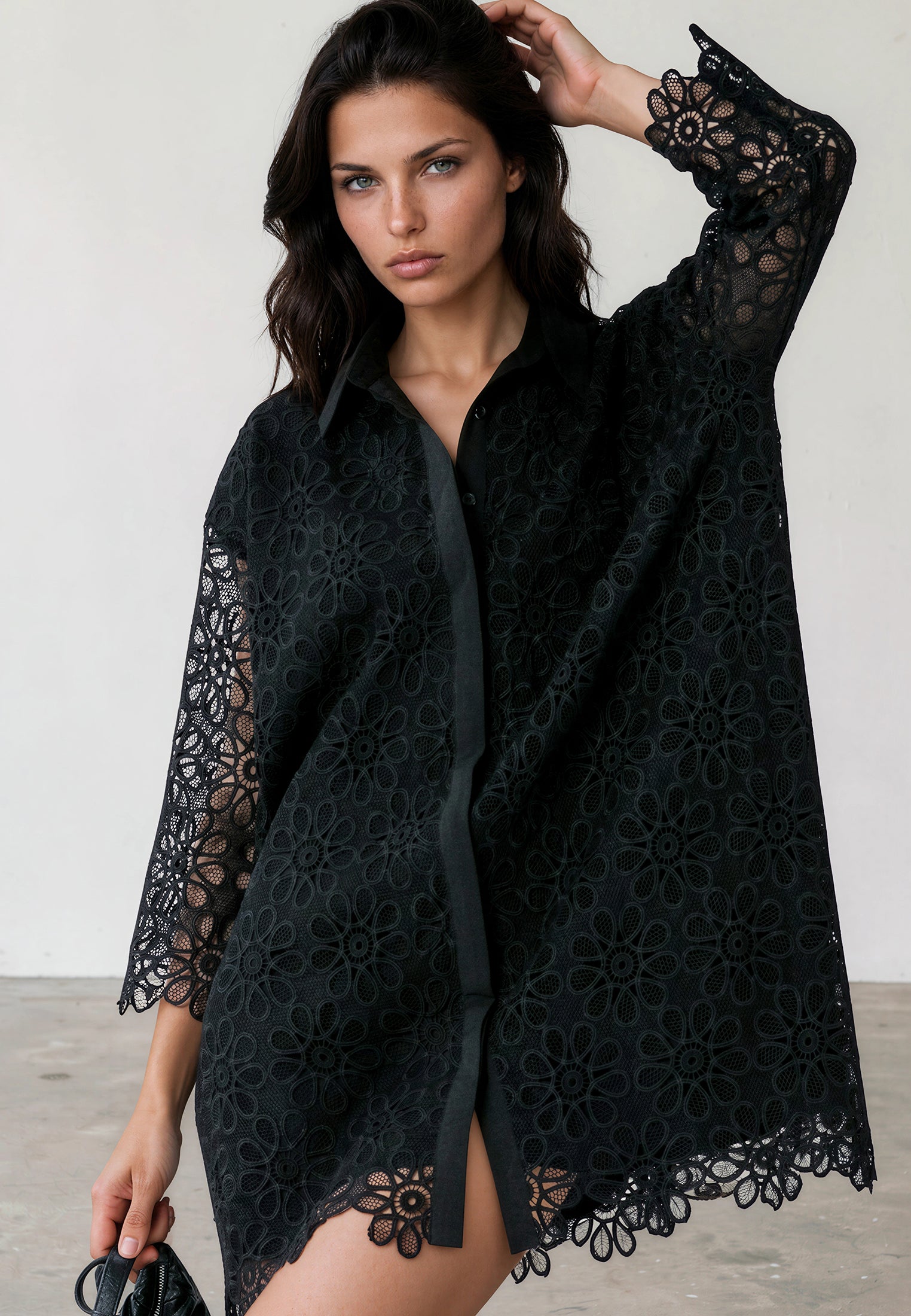 ELLIE KAFTAN BLACK