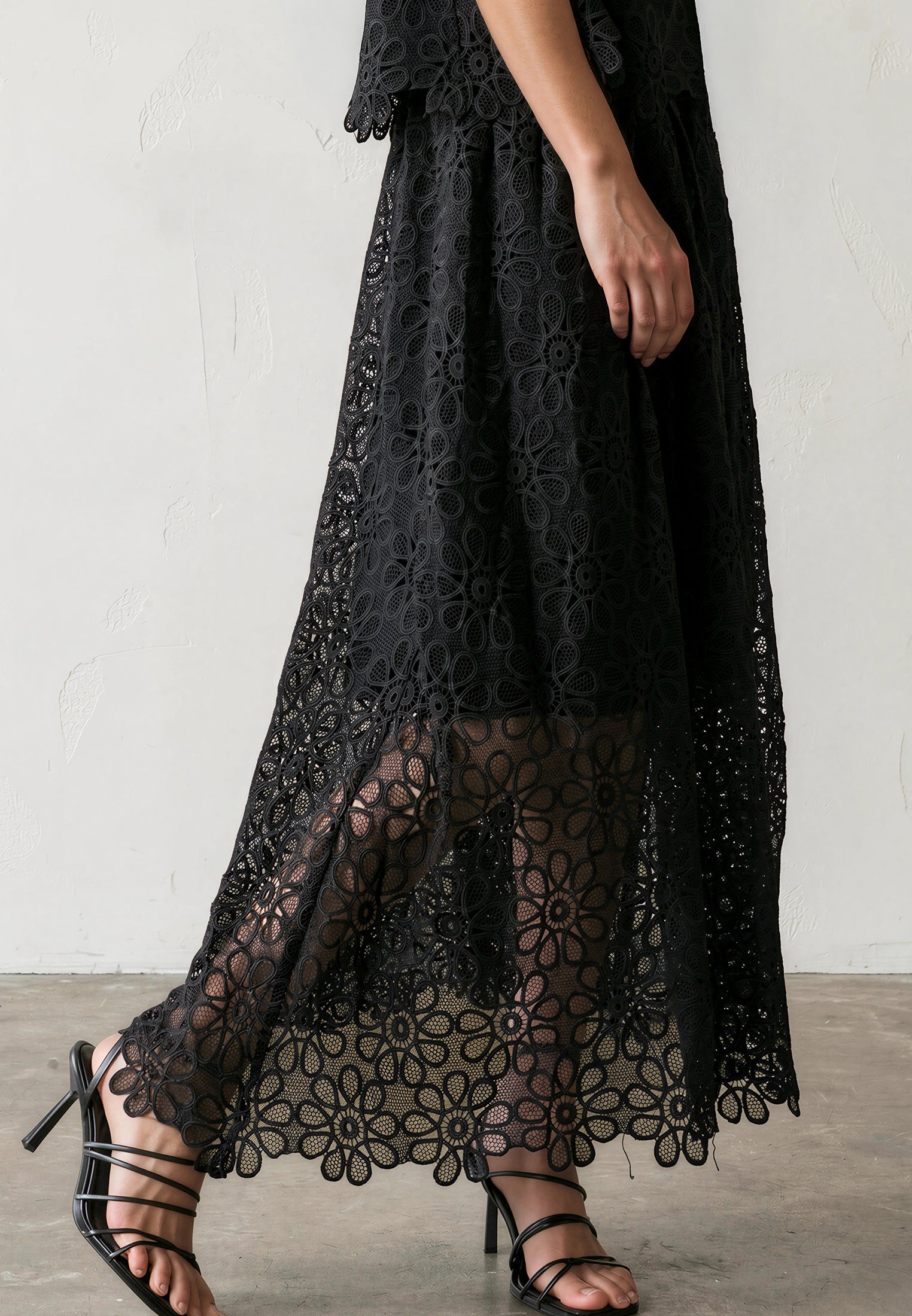 ELLIE SKIRT BLACK