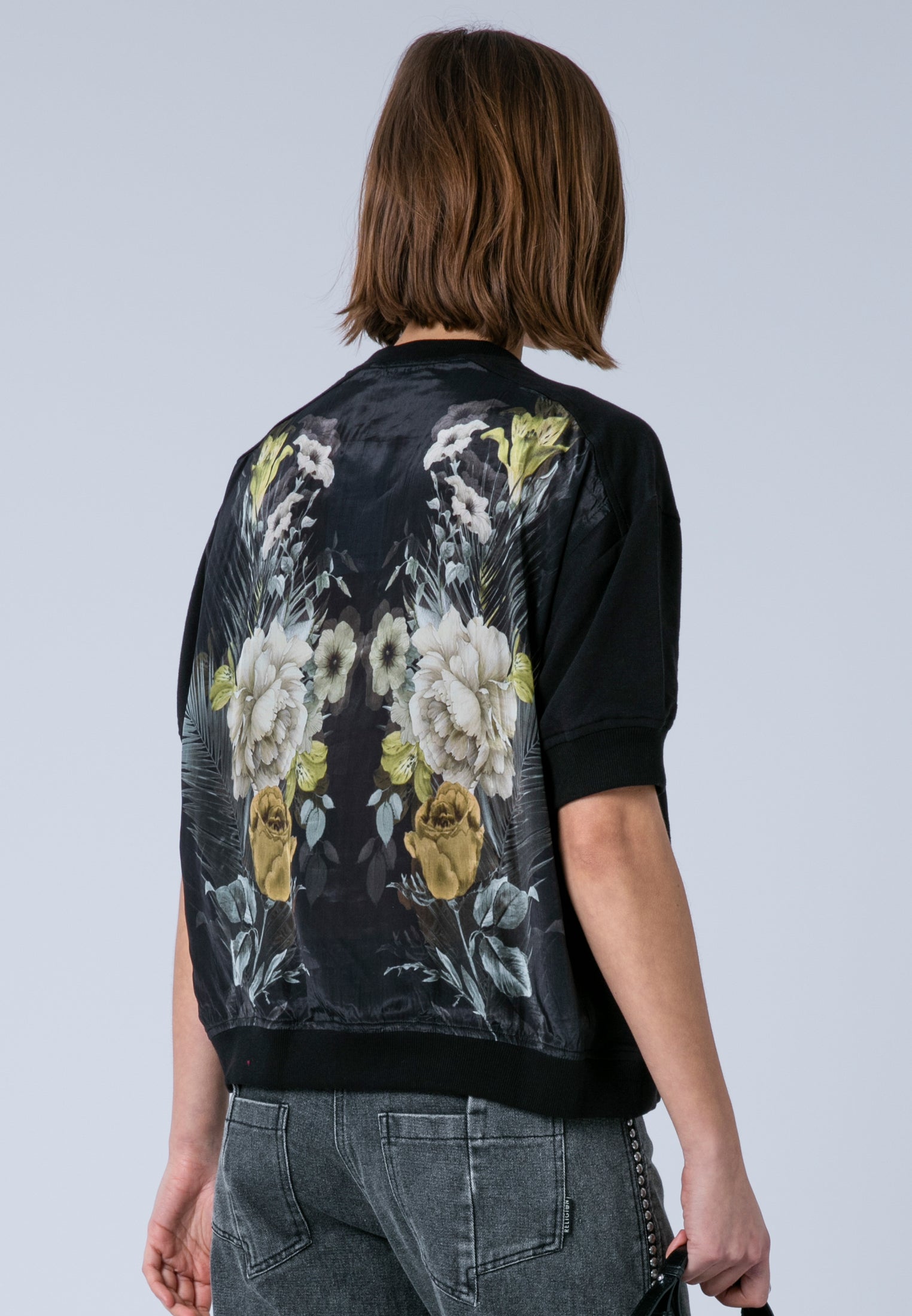 CITRINE TOP CAMELLIA YELLOW