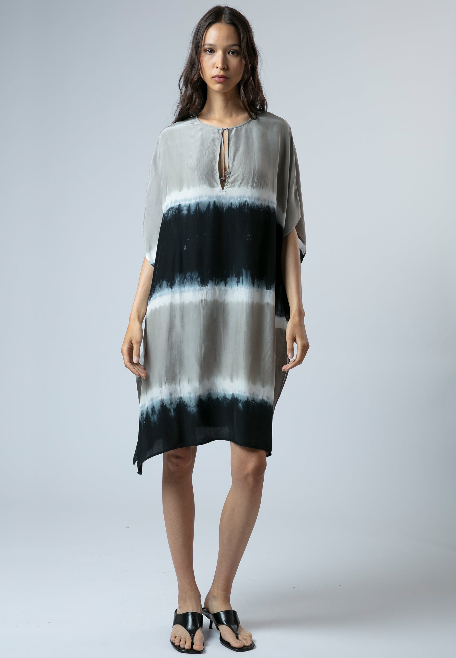 ELLA KAFTAN BLACK & GREY & WHITE