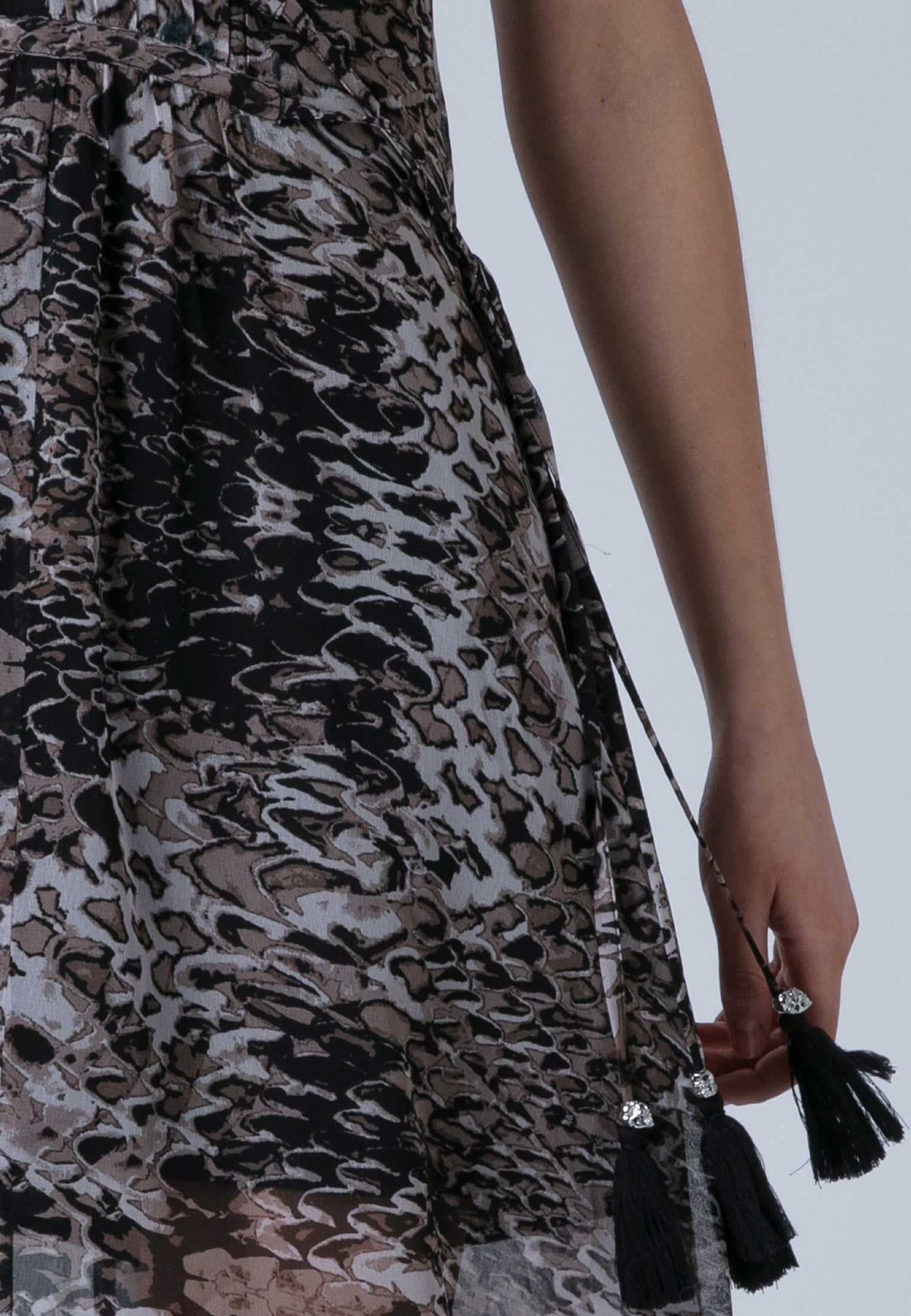 EMERALD DRESS ADDER BROWN