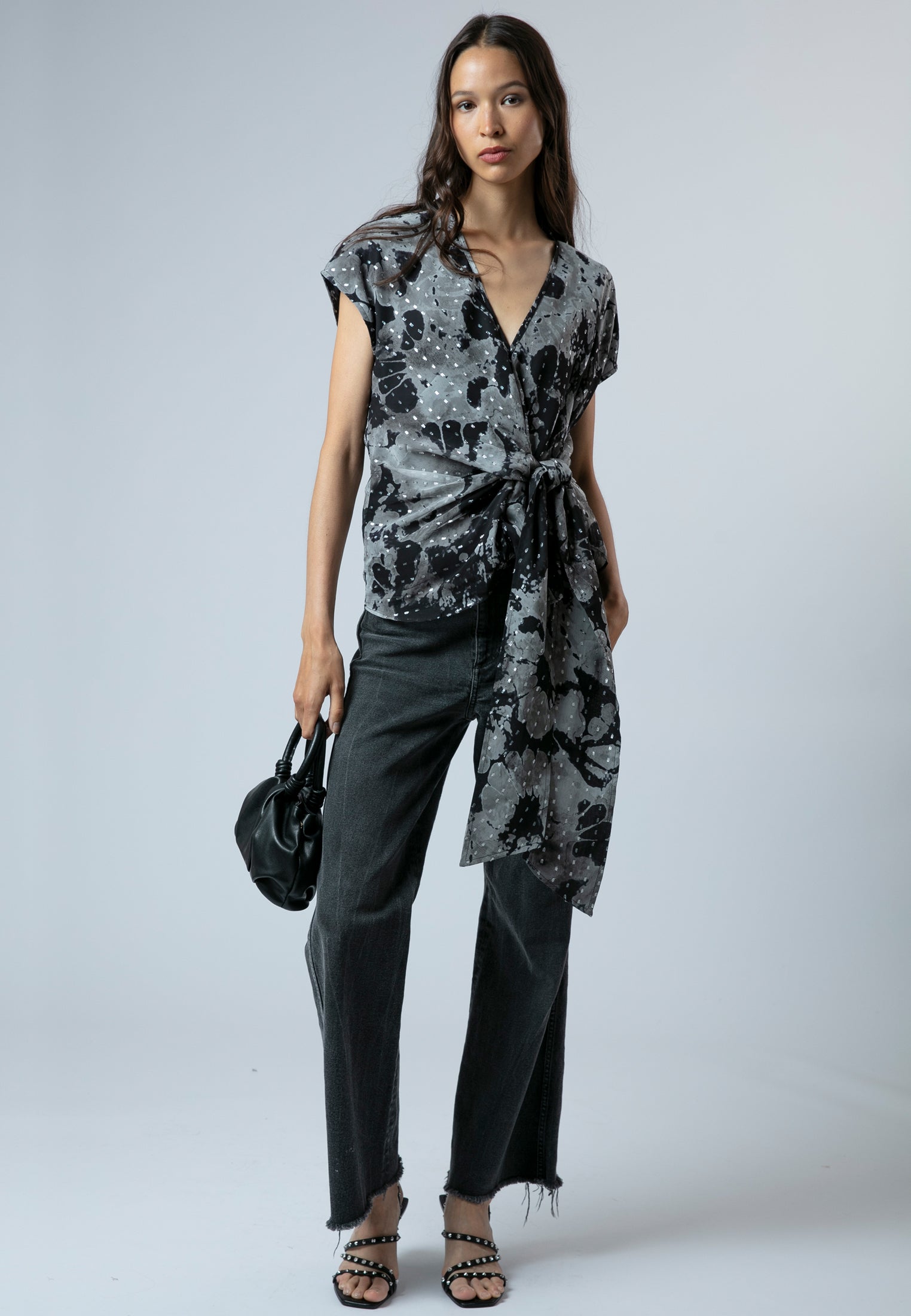 ELINE TOP BLACK & WHITE