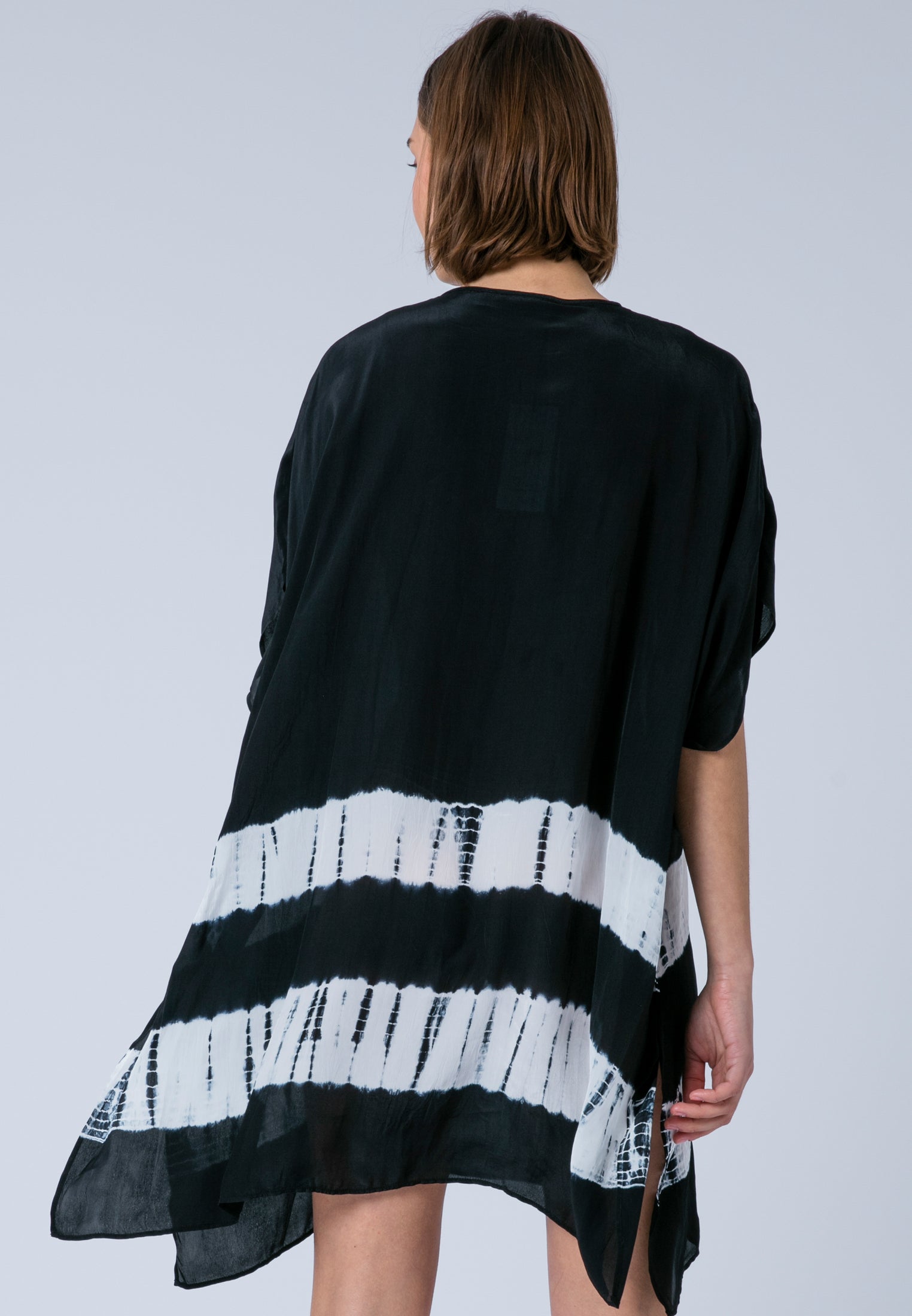 ELLA KAFTAN JET BLACK & WHITE