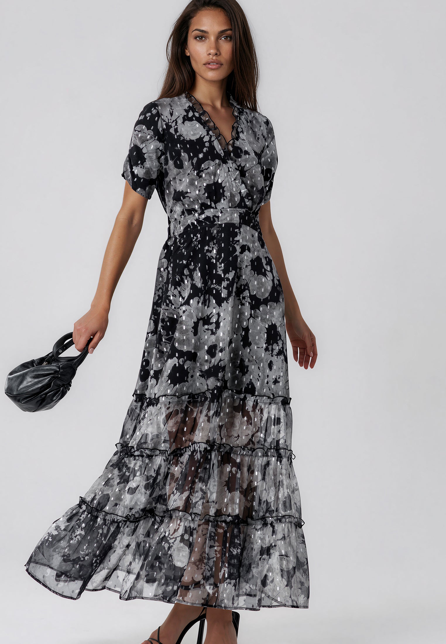 JESSIE MAXI DRESS BLACK & WHITE
