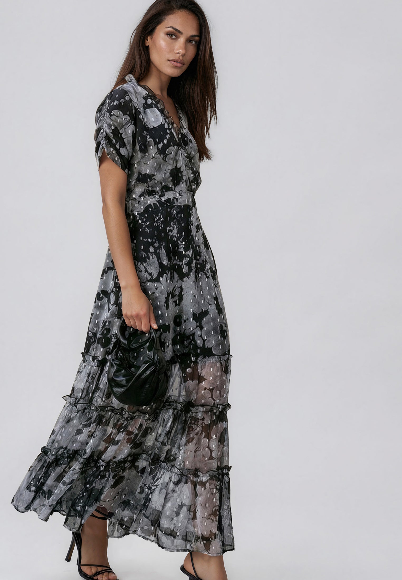 JESSIE MAXI DRESS BLACK & WHITE