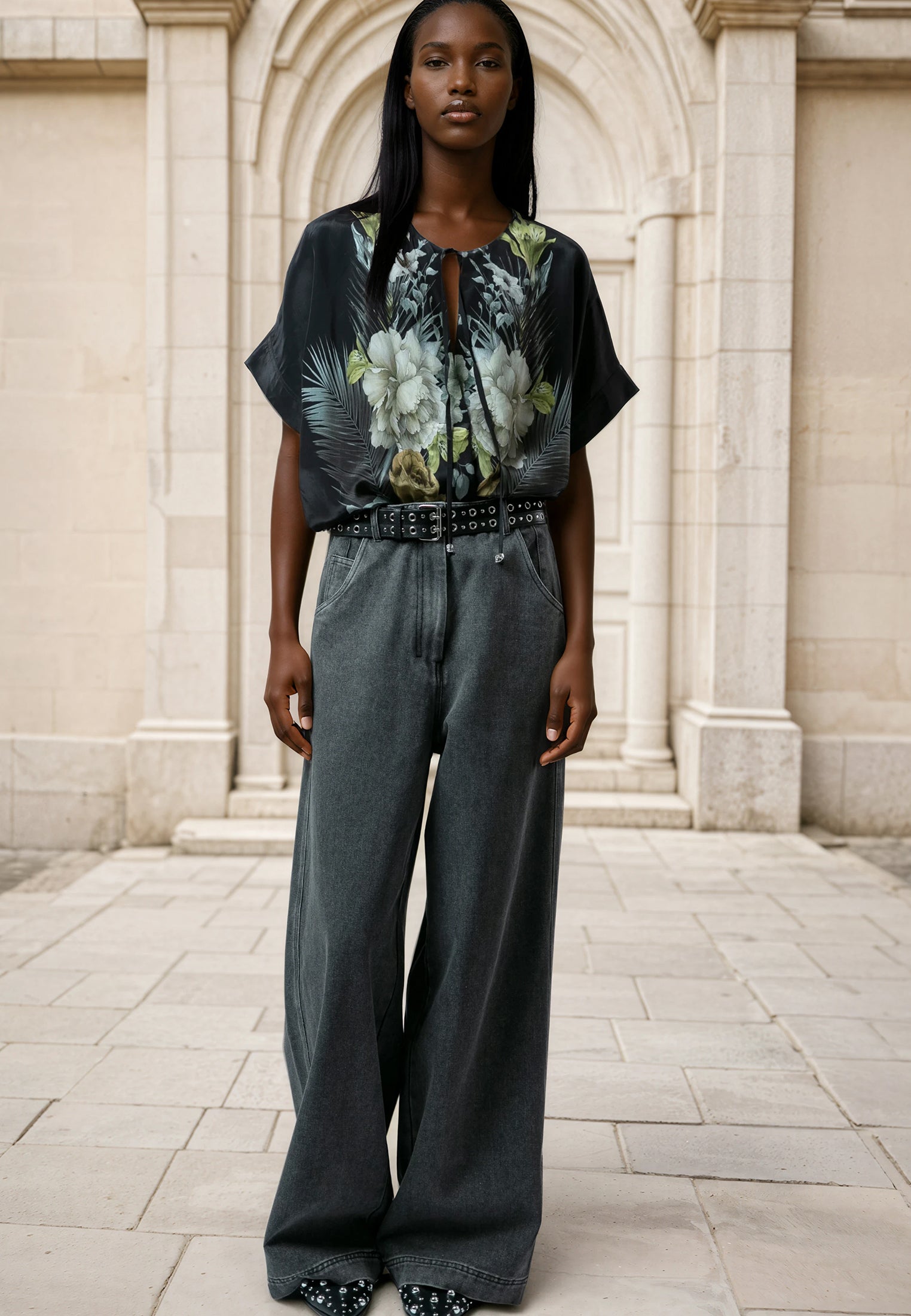 TAYLOR TOP CAMELLIA