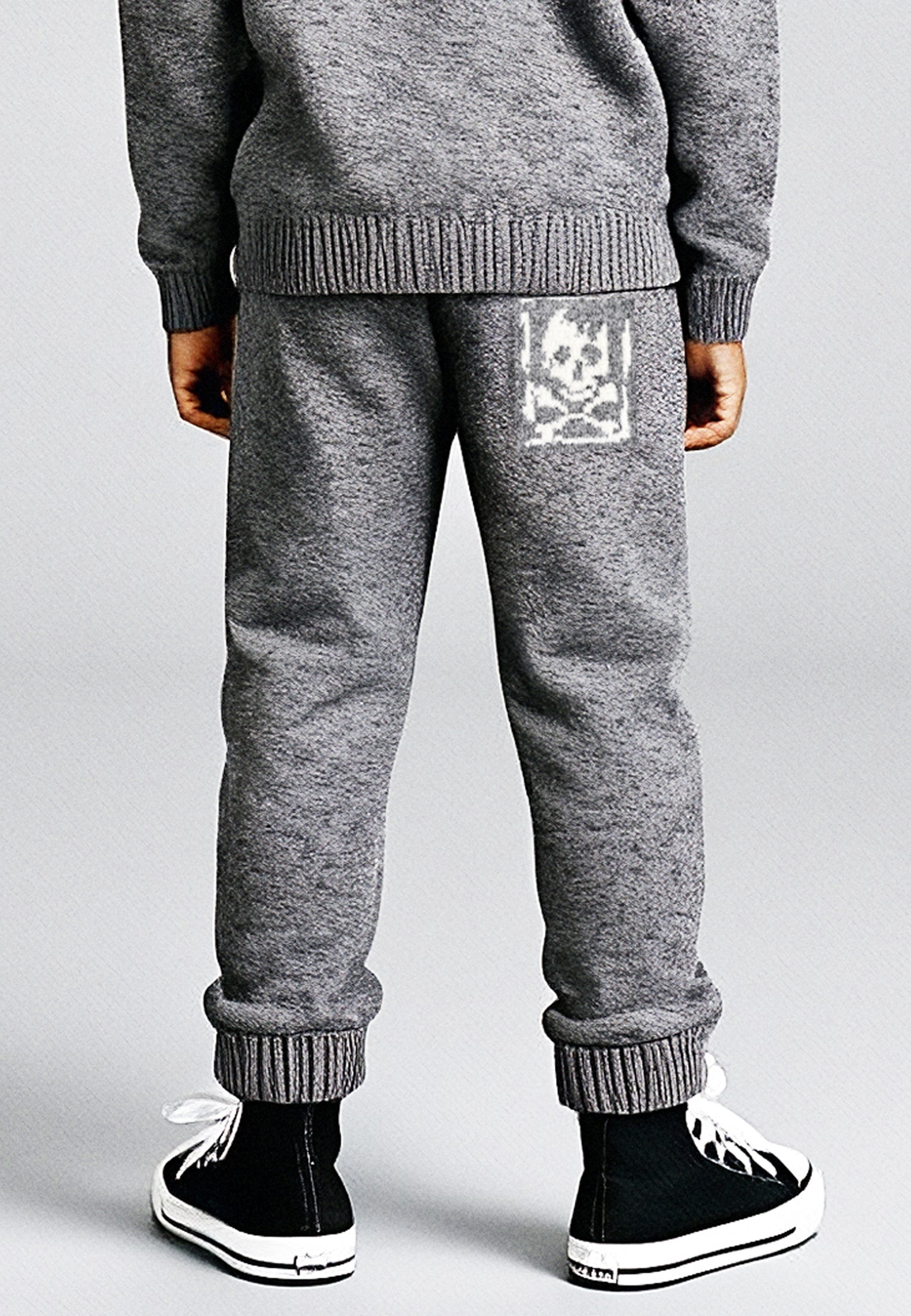 BOYS SKULLY LOGO PANT CHARCOAL