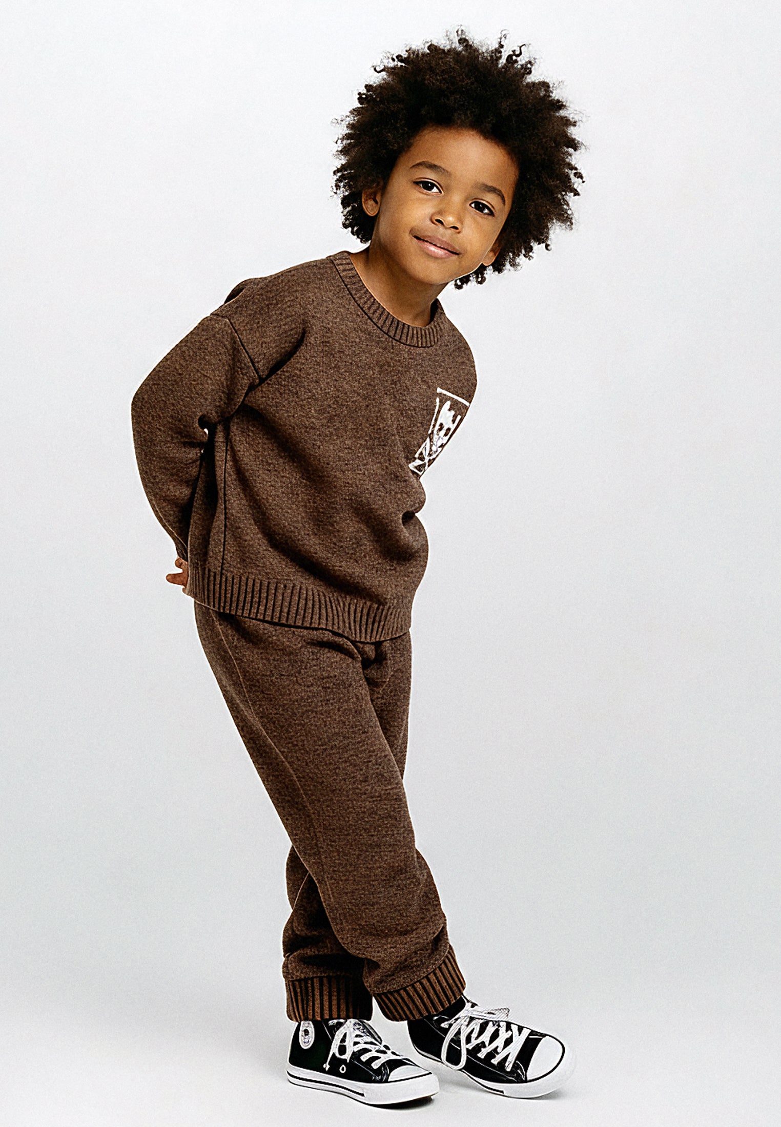 BOYS SKULLY LOGO JUMPER DARK BROWN