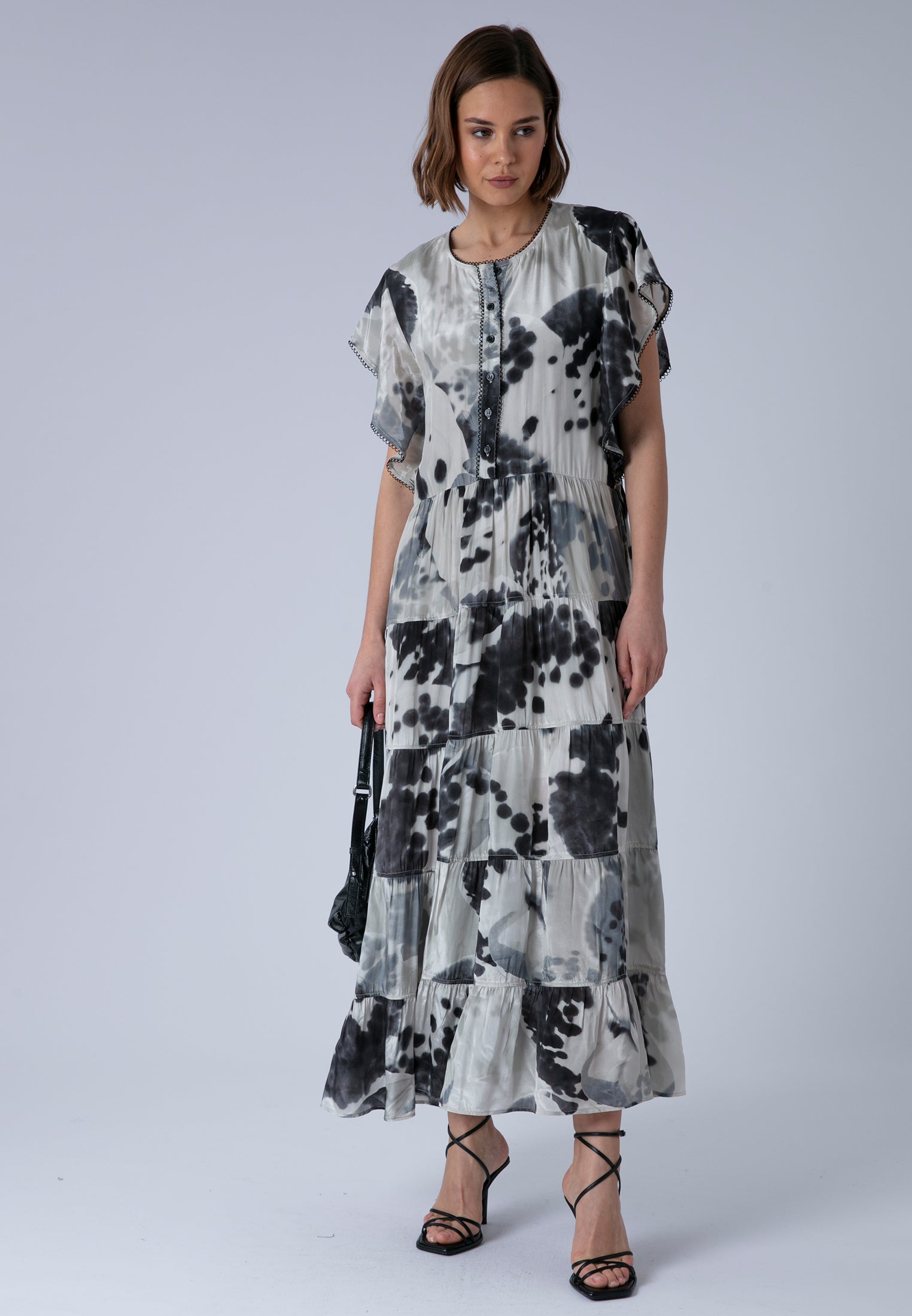 ARA MAXI DRESS ORCHID BLACK