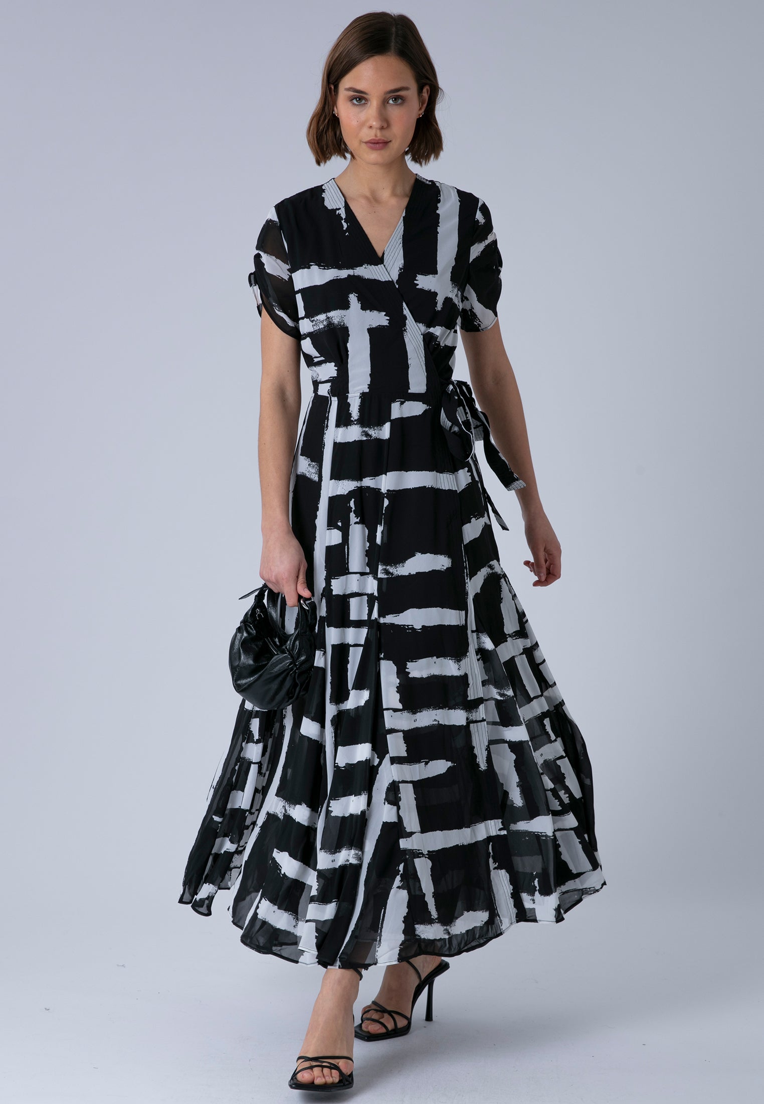 SOLSTICE MAXI DRESS SELVAGE BLACK