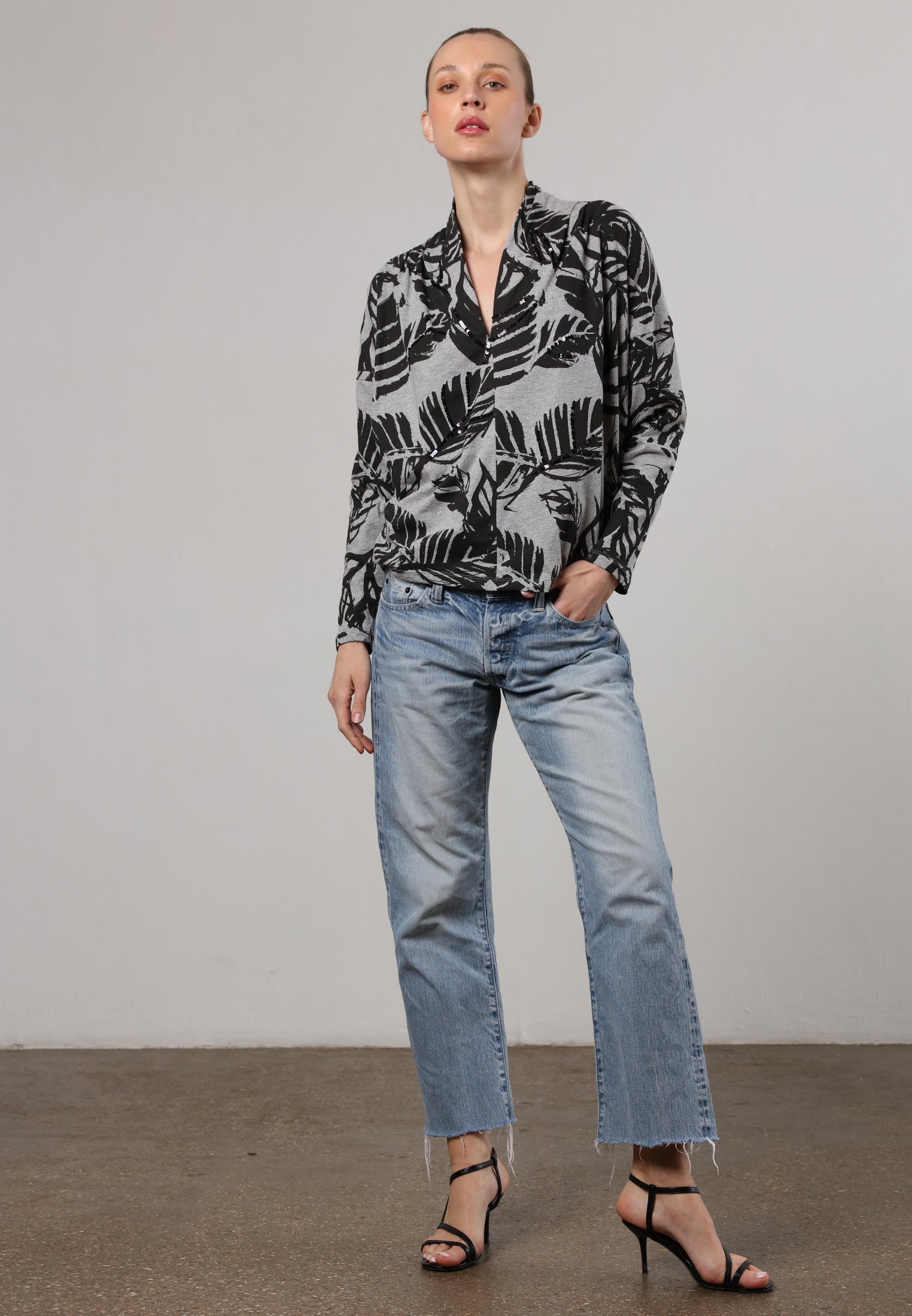 TRIBE TOP GREY MARL