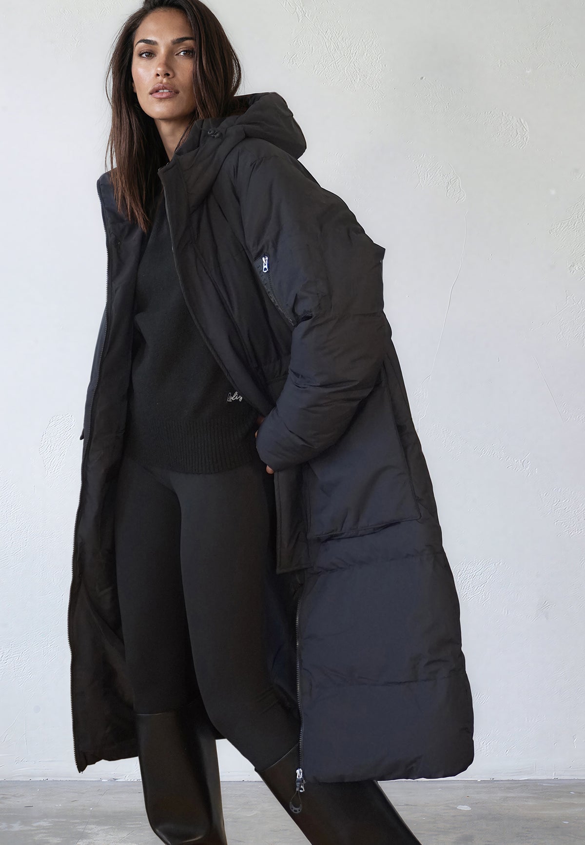 VOYAGER PARKA JET BLACK