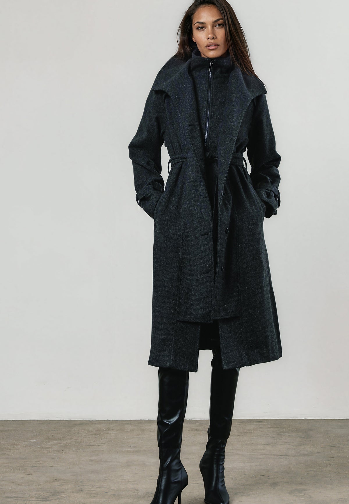 LIMIT COAT DARK GREY