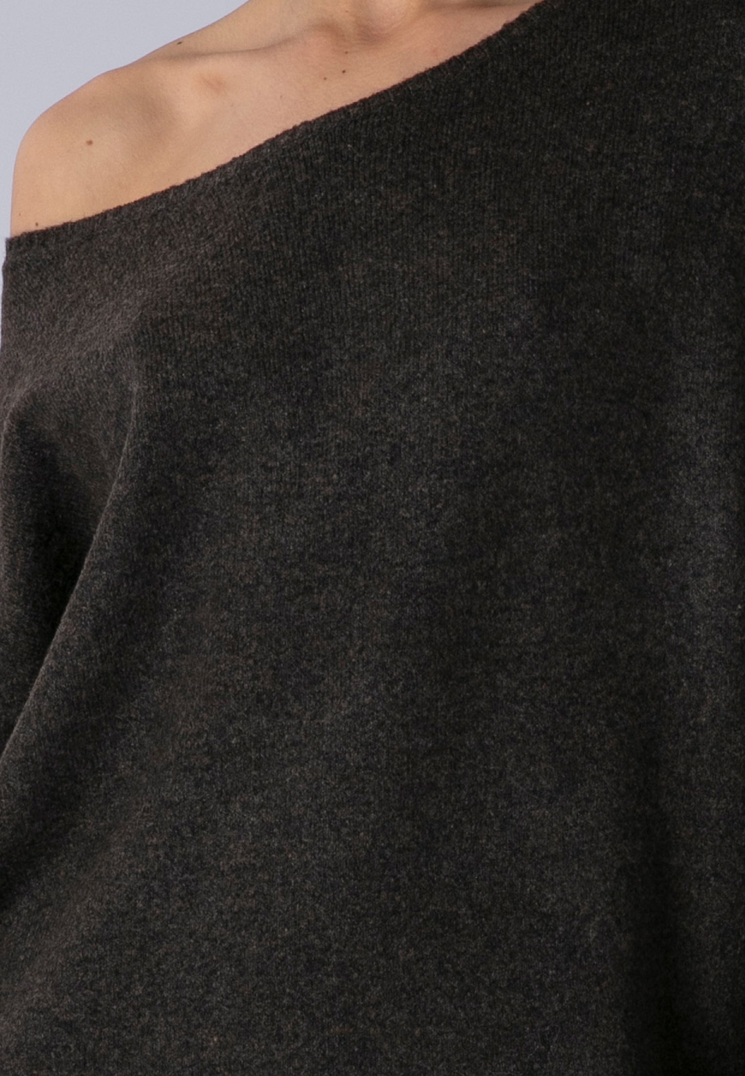 NEBULA DRESS DARK BROWN