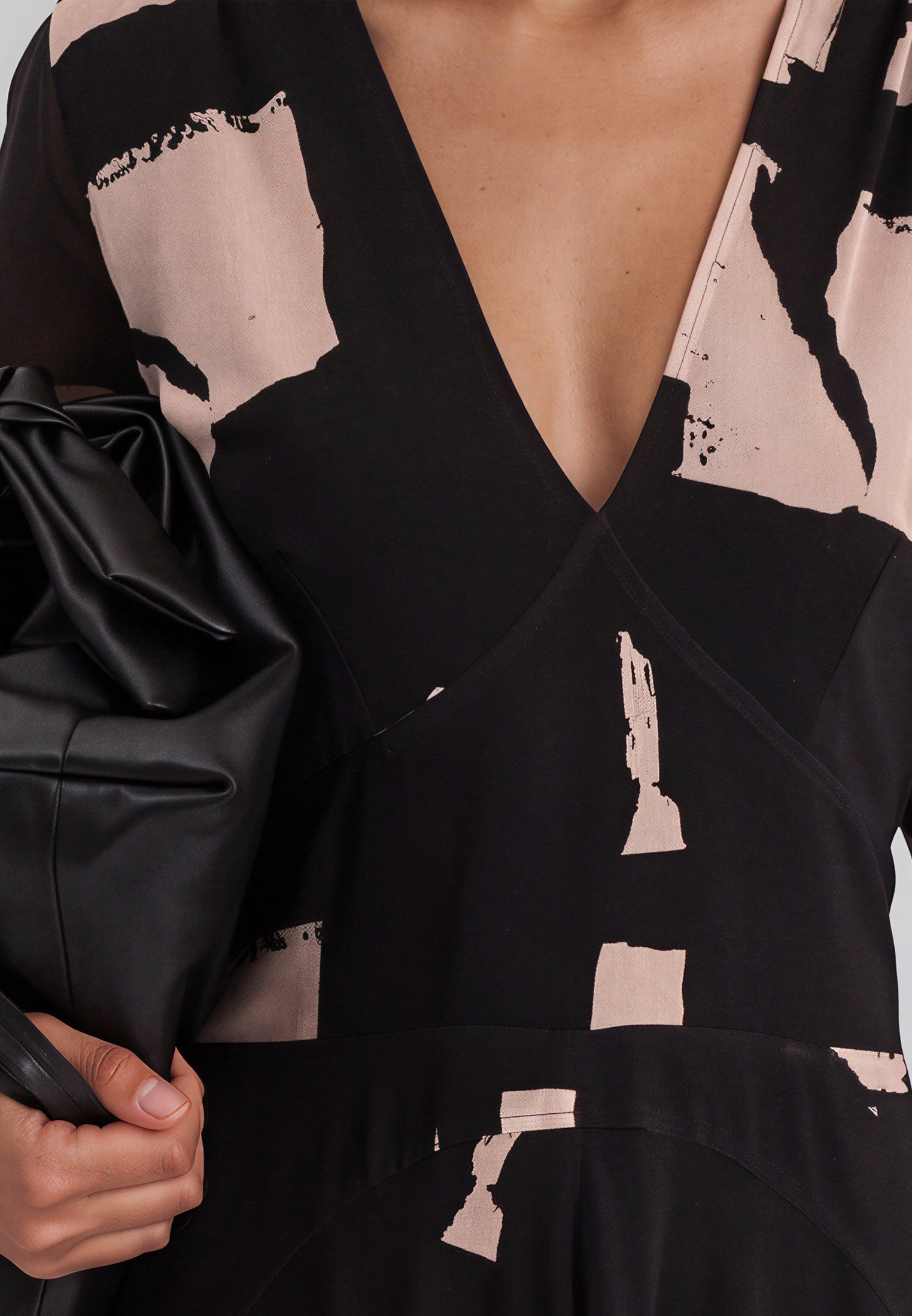INFINITY MIDI DRESS FACADE
