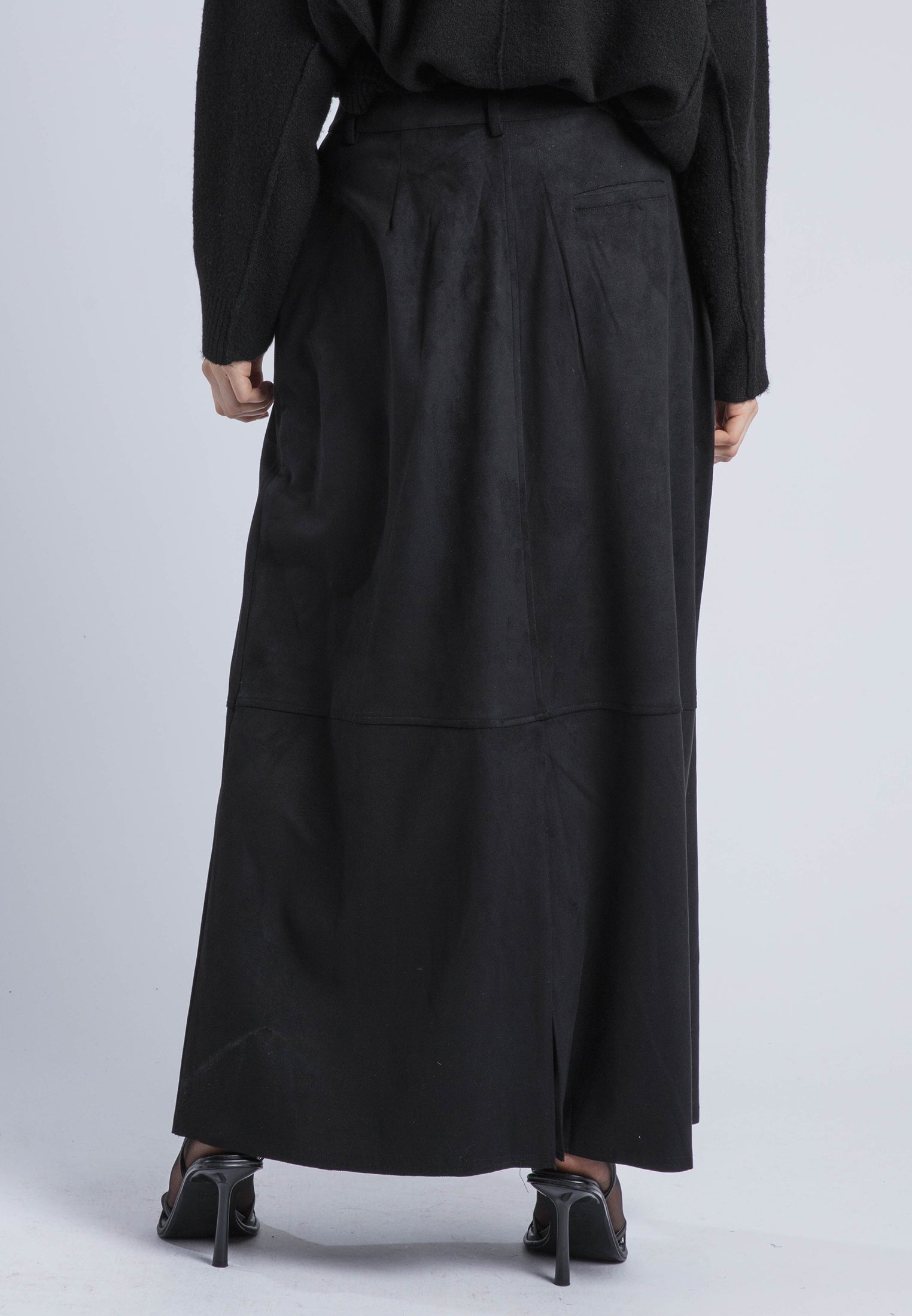 AIDA SKIRT BLACK