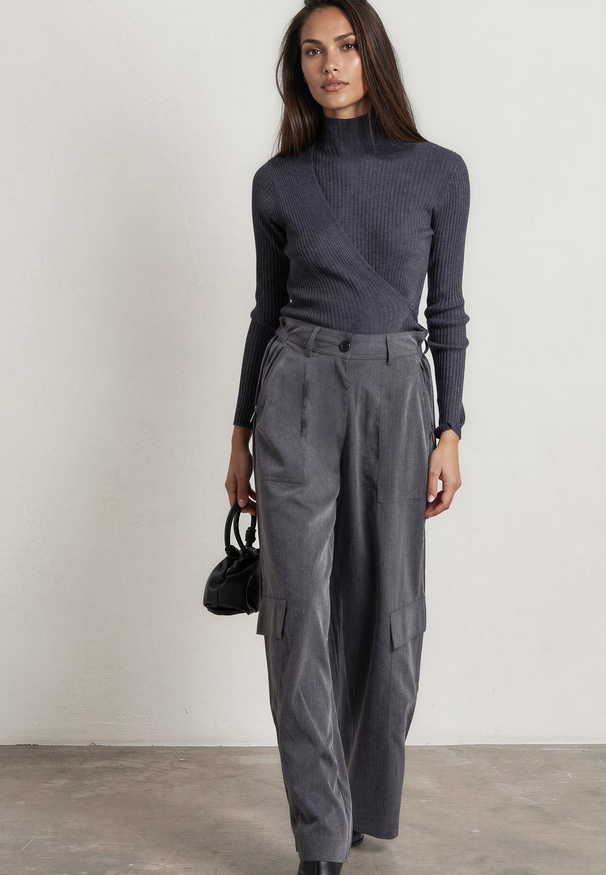 ADVANCE TROUSERS CHARCOAL