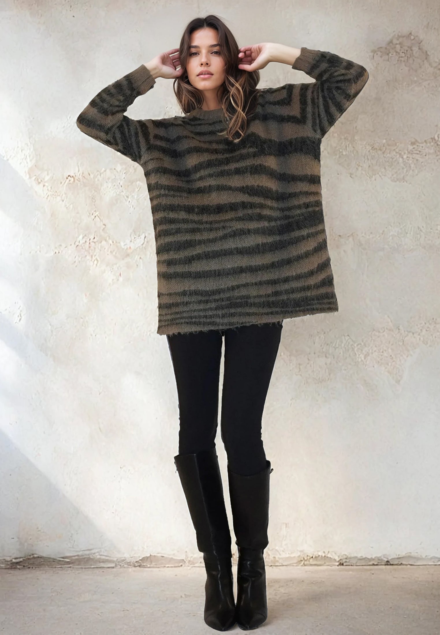 MAXIMUM JUMPER DRESS ZEBRA JACQUARD