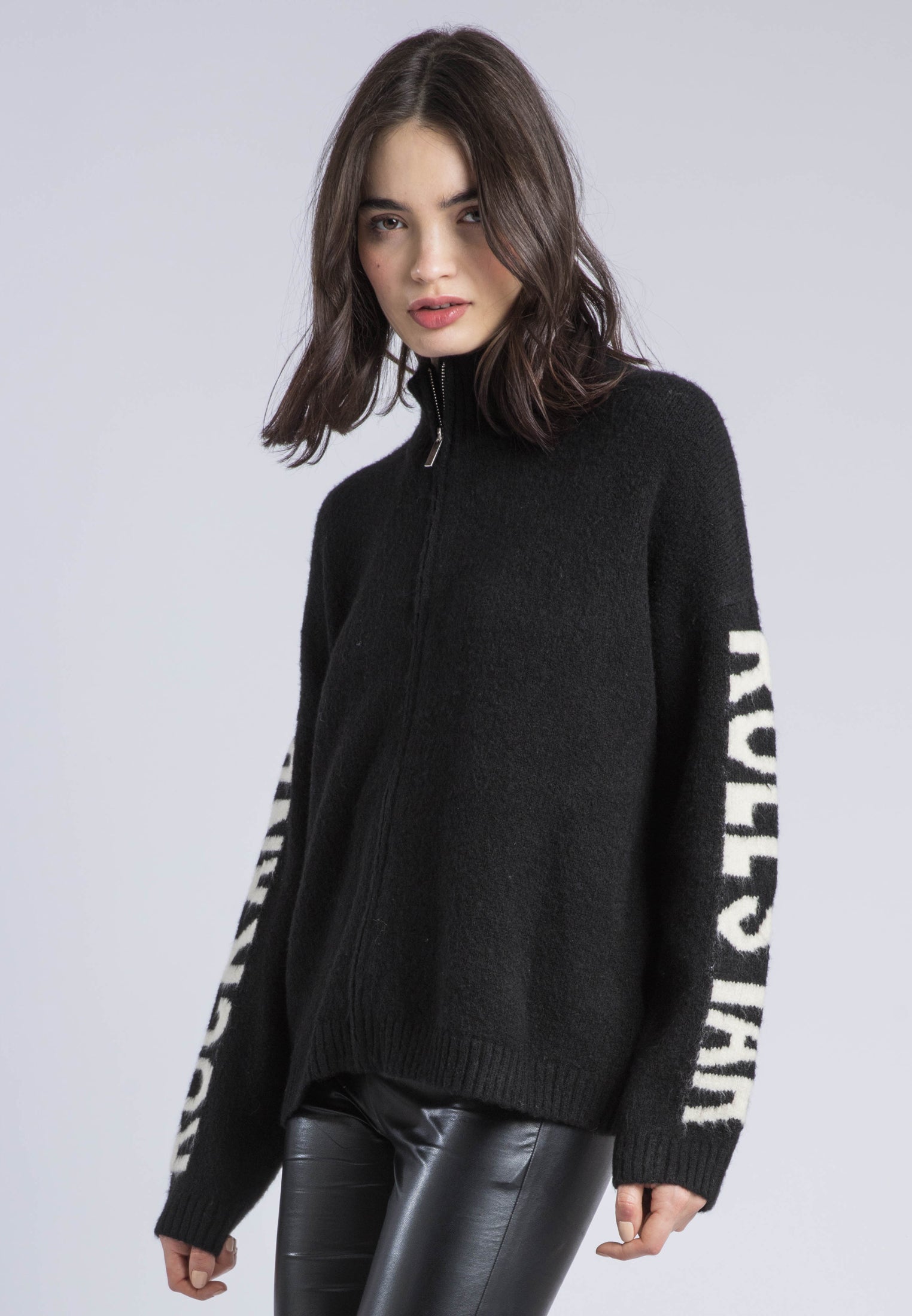 PHOEBE CARDIGAN BLACK & WHITE