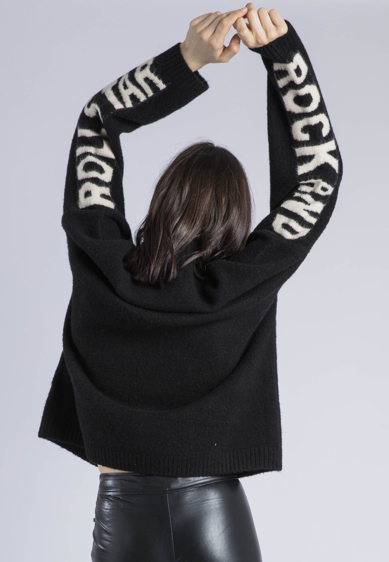 PHOEBE CARDIGAN BLACK & WHITE