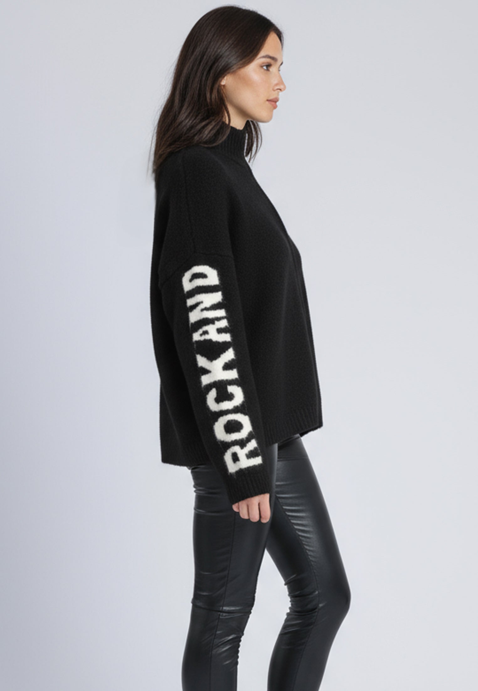 PHOEBE CARDIGAN BLACK & WHITE