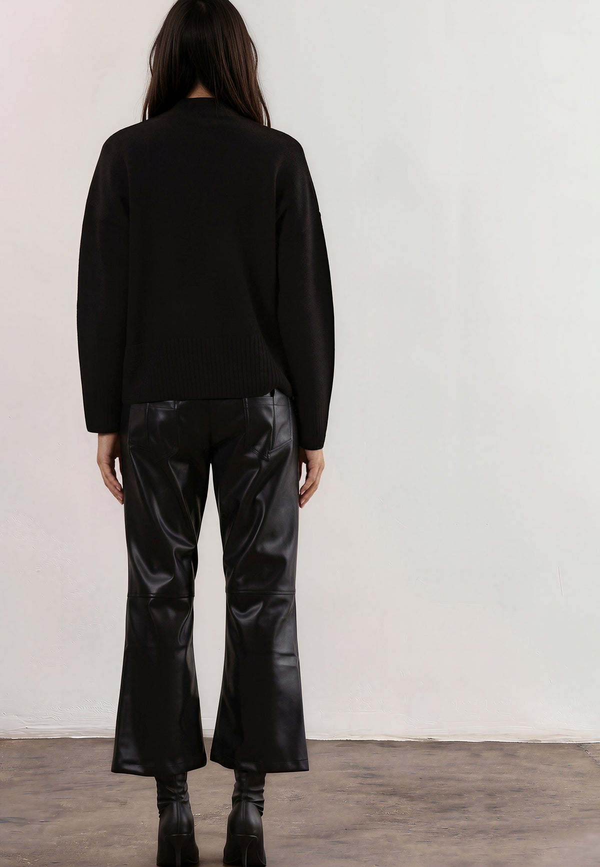 STARDUST JUMPER BLACK