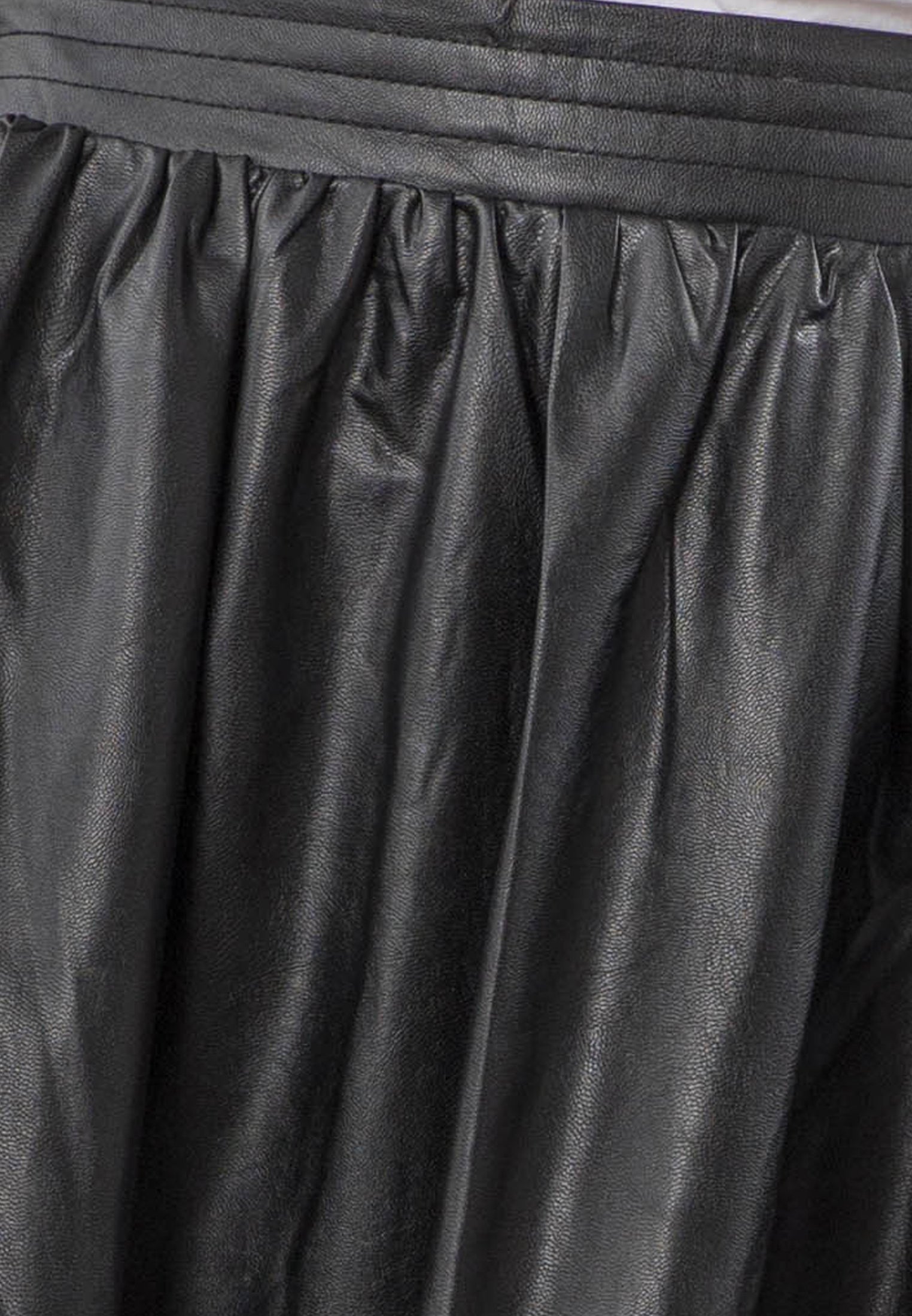 SOPHIE SKIRT BLACK